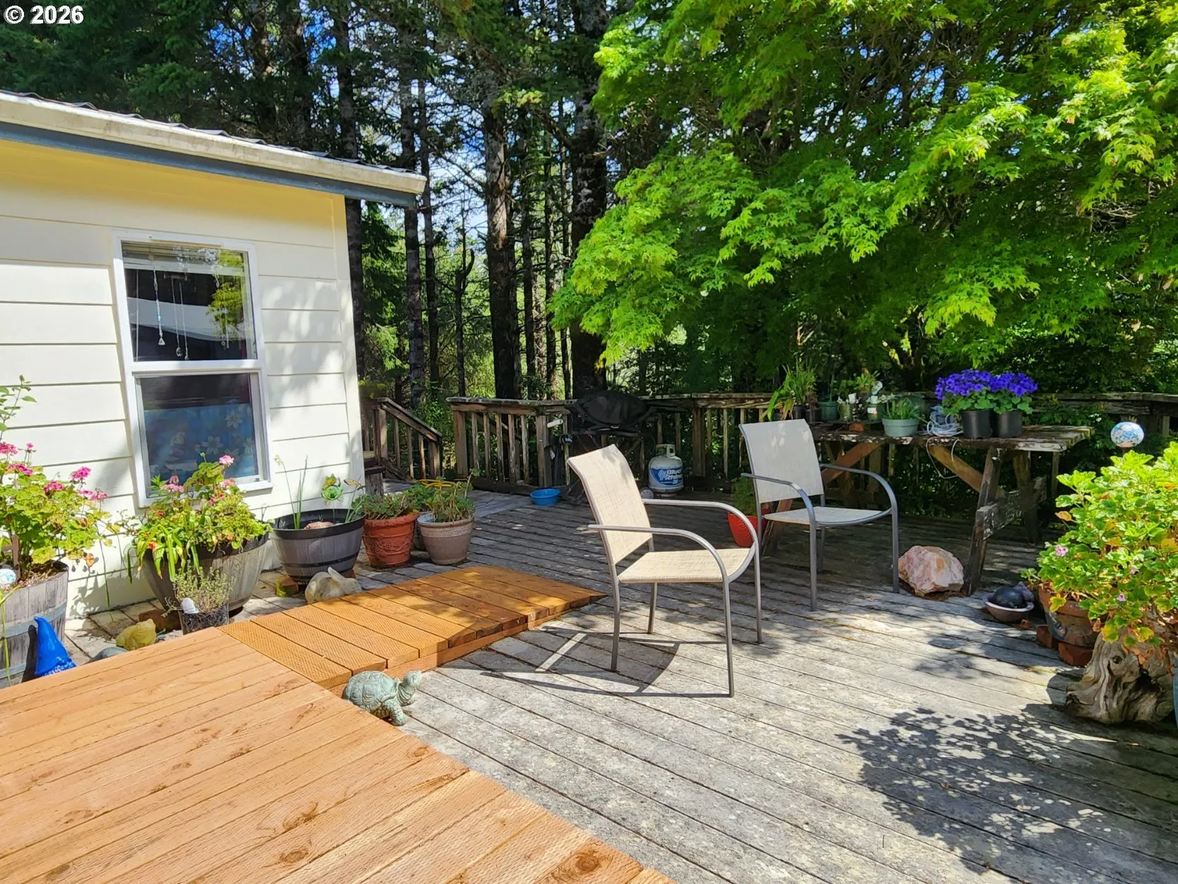 Deck