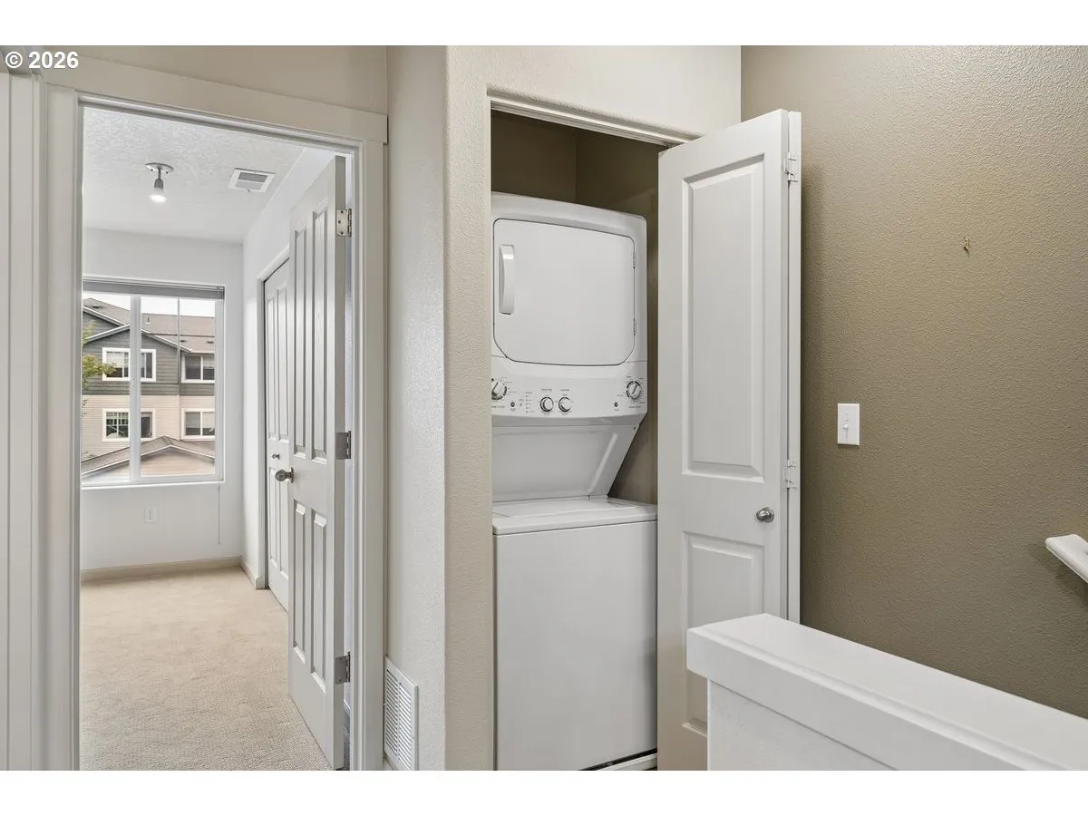 Laundry-Upper
