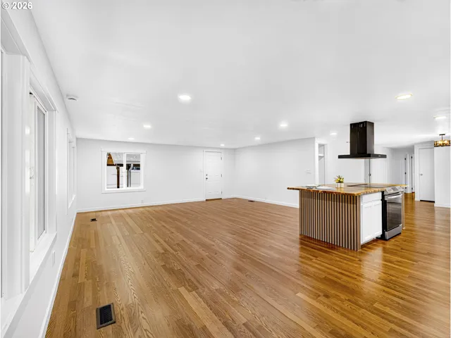 Kitchen/Living Room