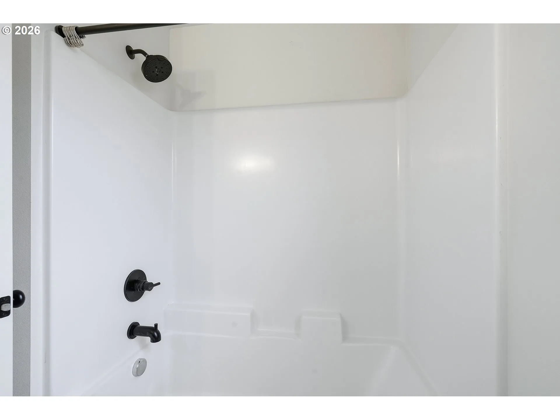 Bathroom-Upper