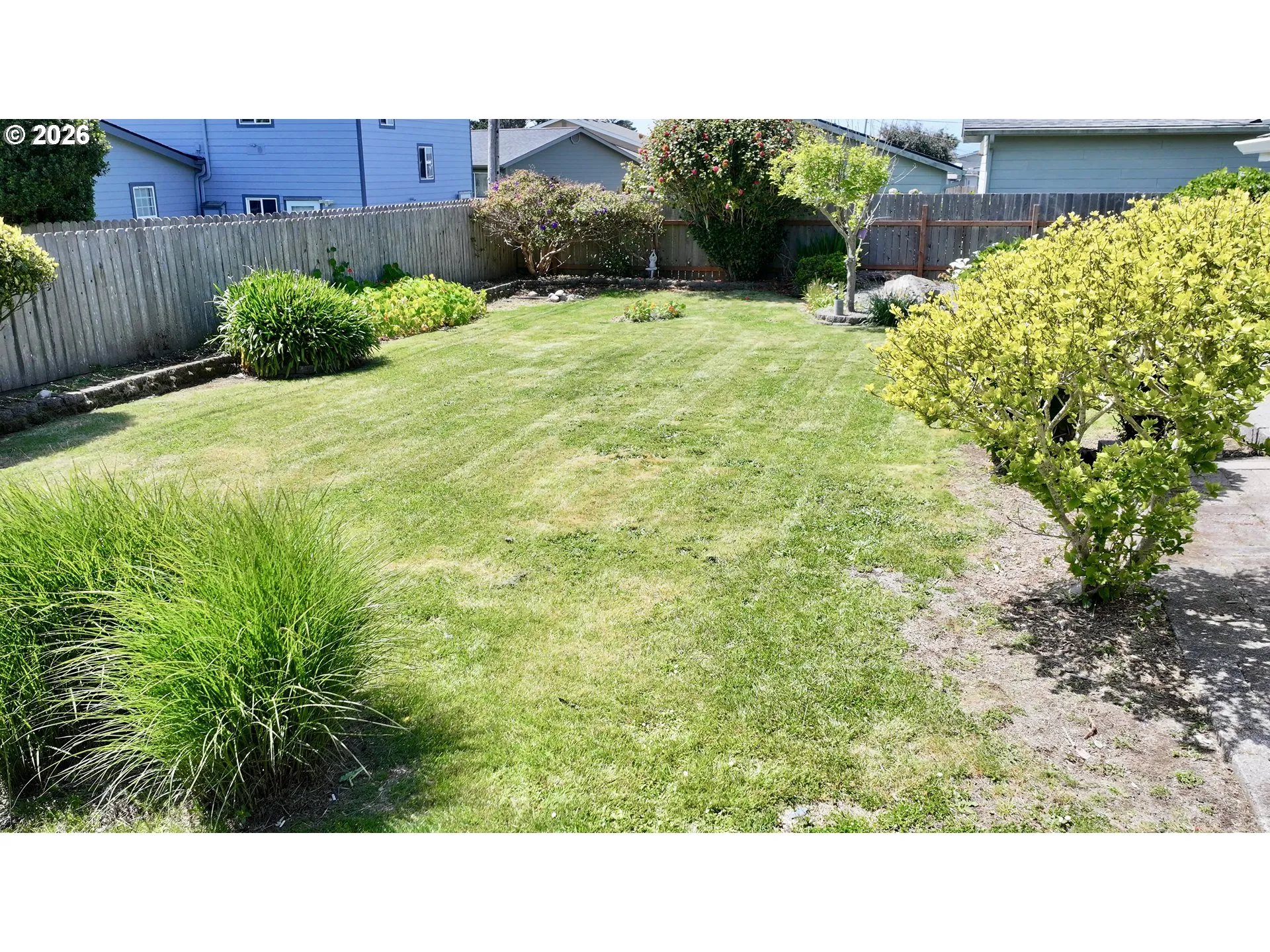 Yard-Back