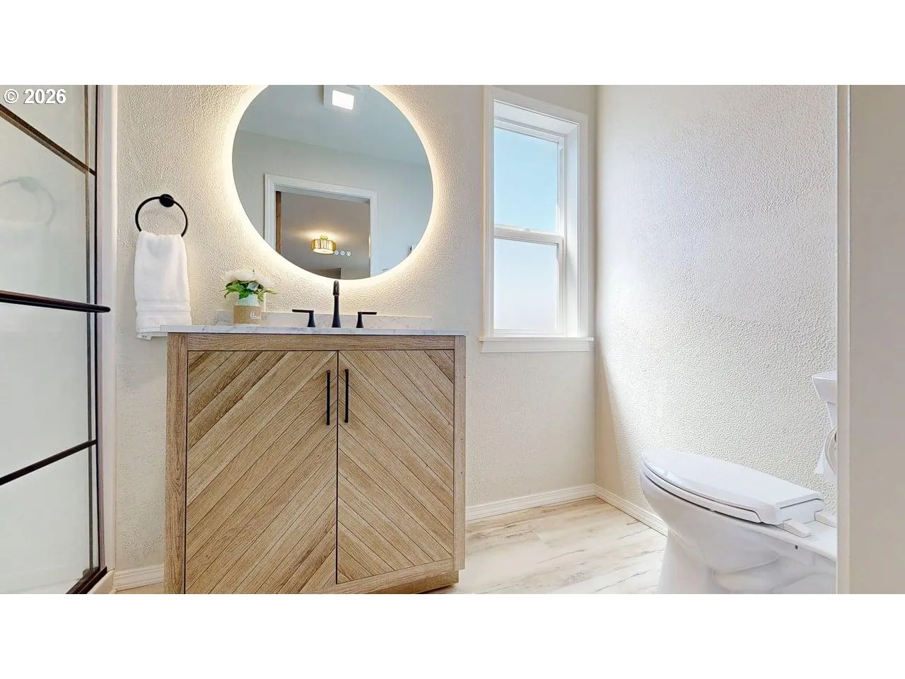 Bathroom, Attached