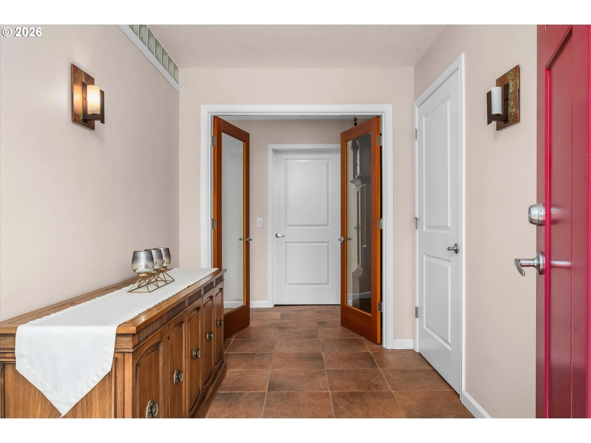 Entrance/Foyer