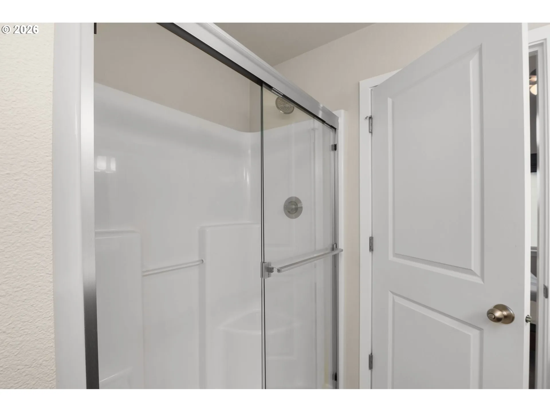 Bathroom-Walk in Shower