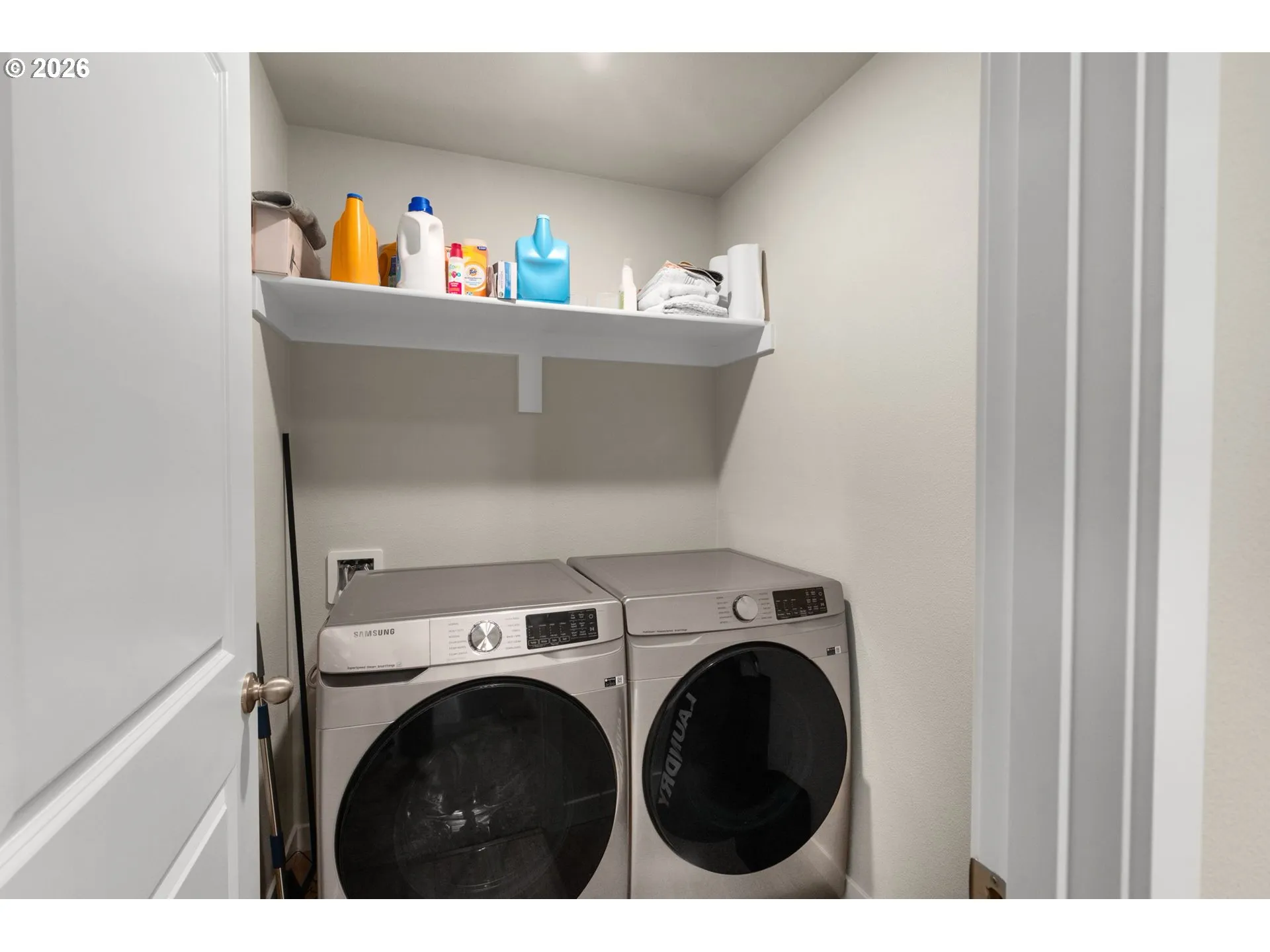 Laundry-Upper