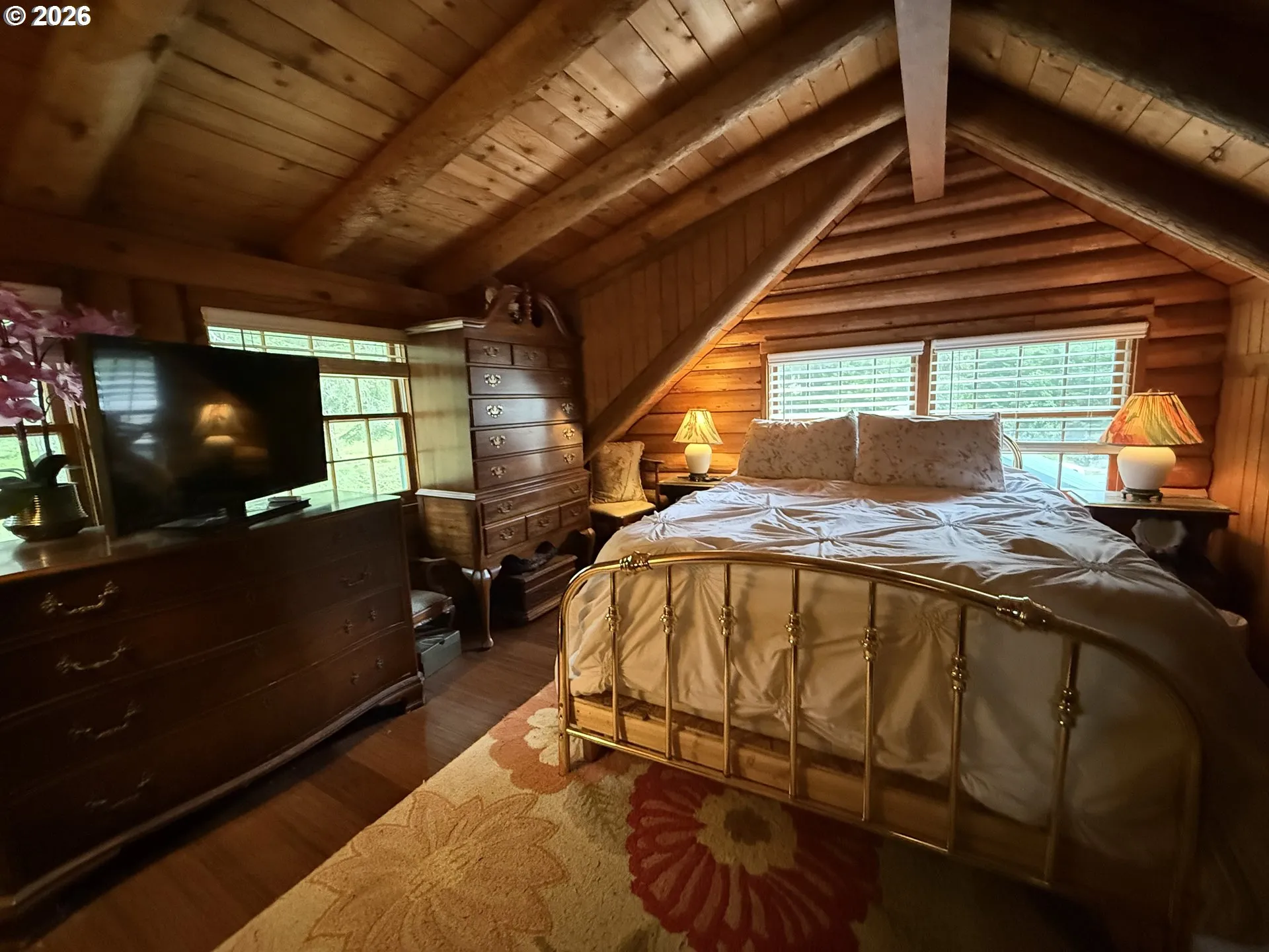 Bedroom-Upper