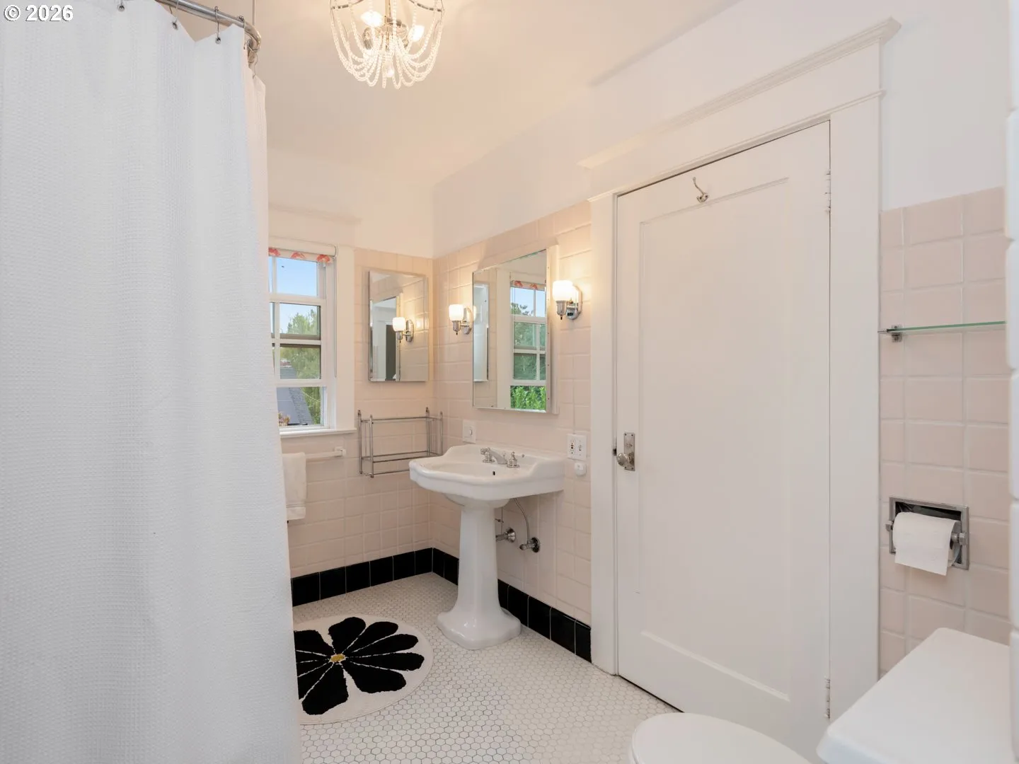 Bathroom-Upper