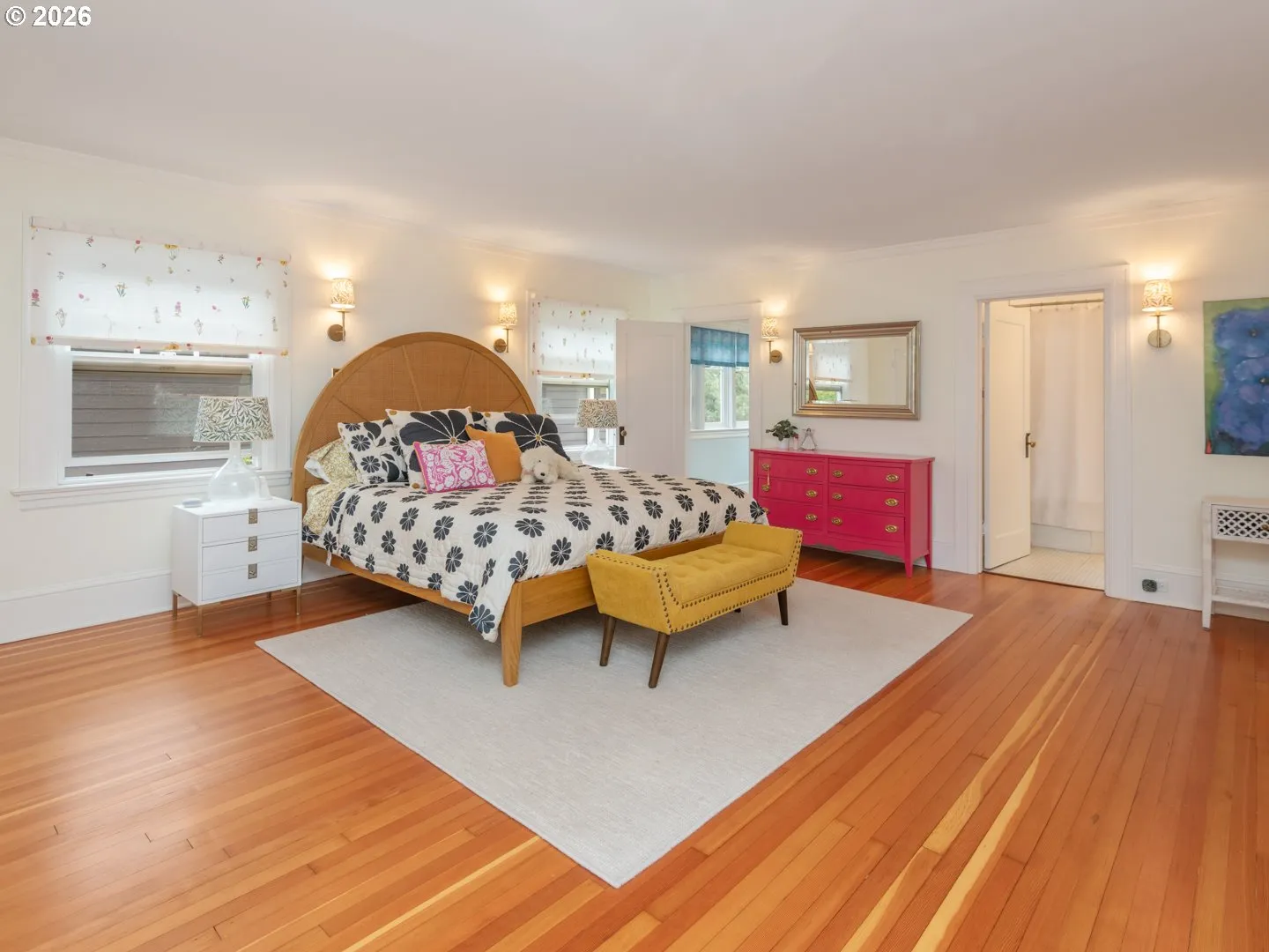 Bedroom, Primary