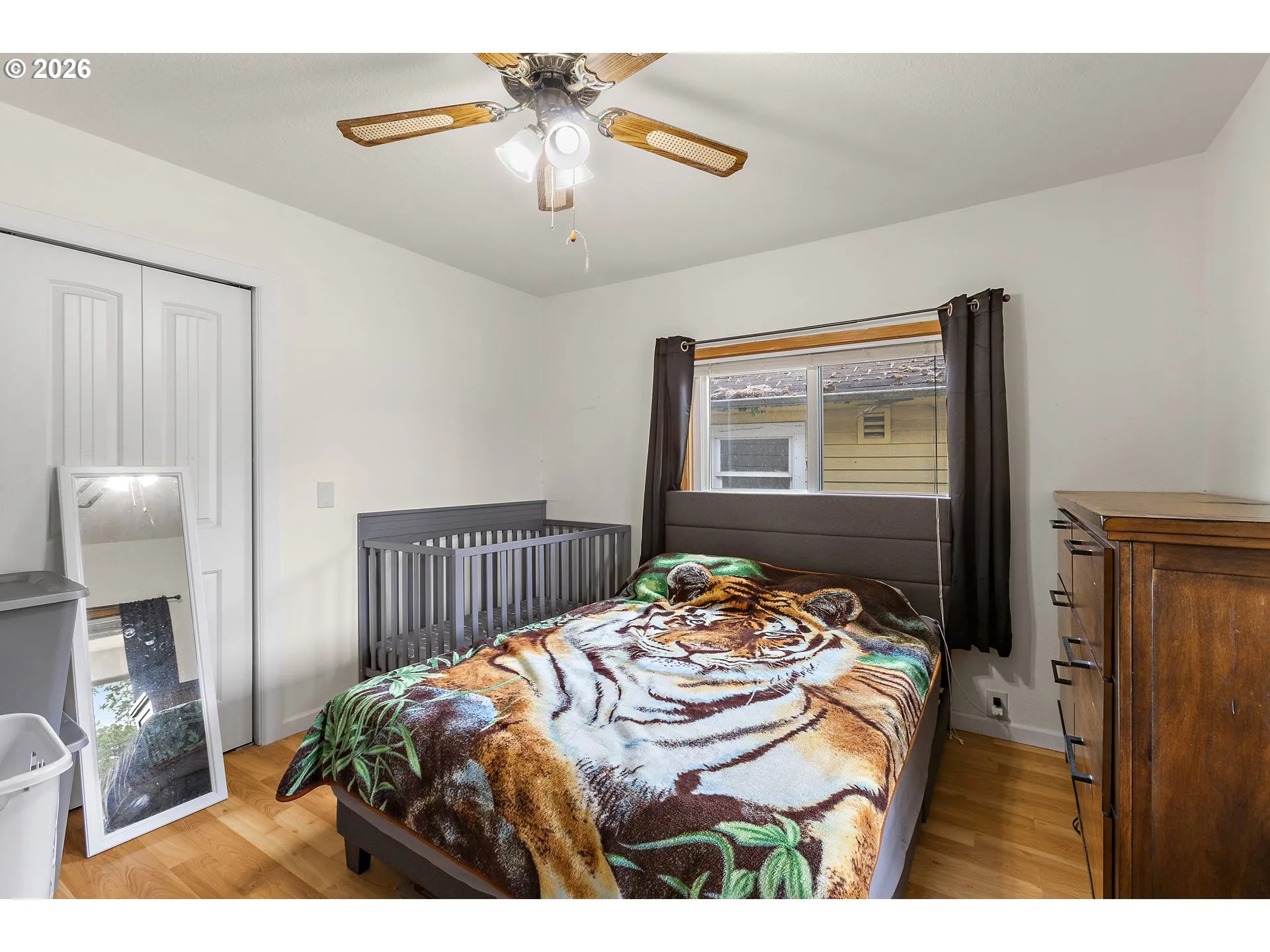 Bedroom-Main