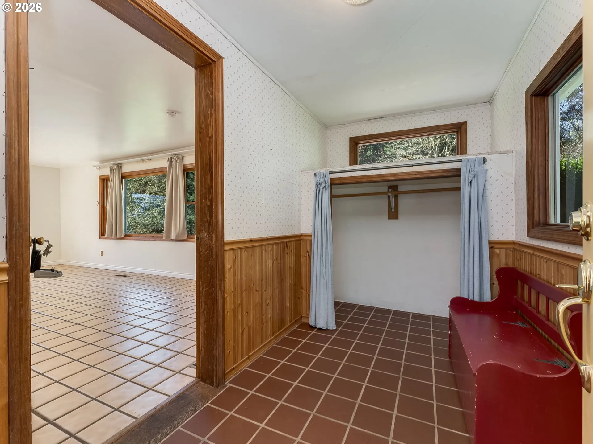 Entrance/Foyer