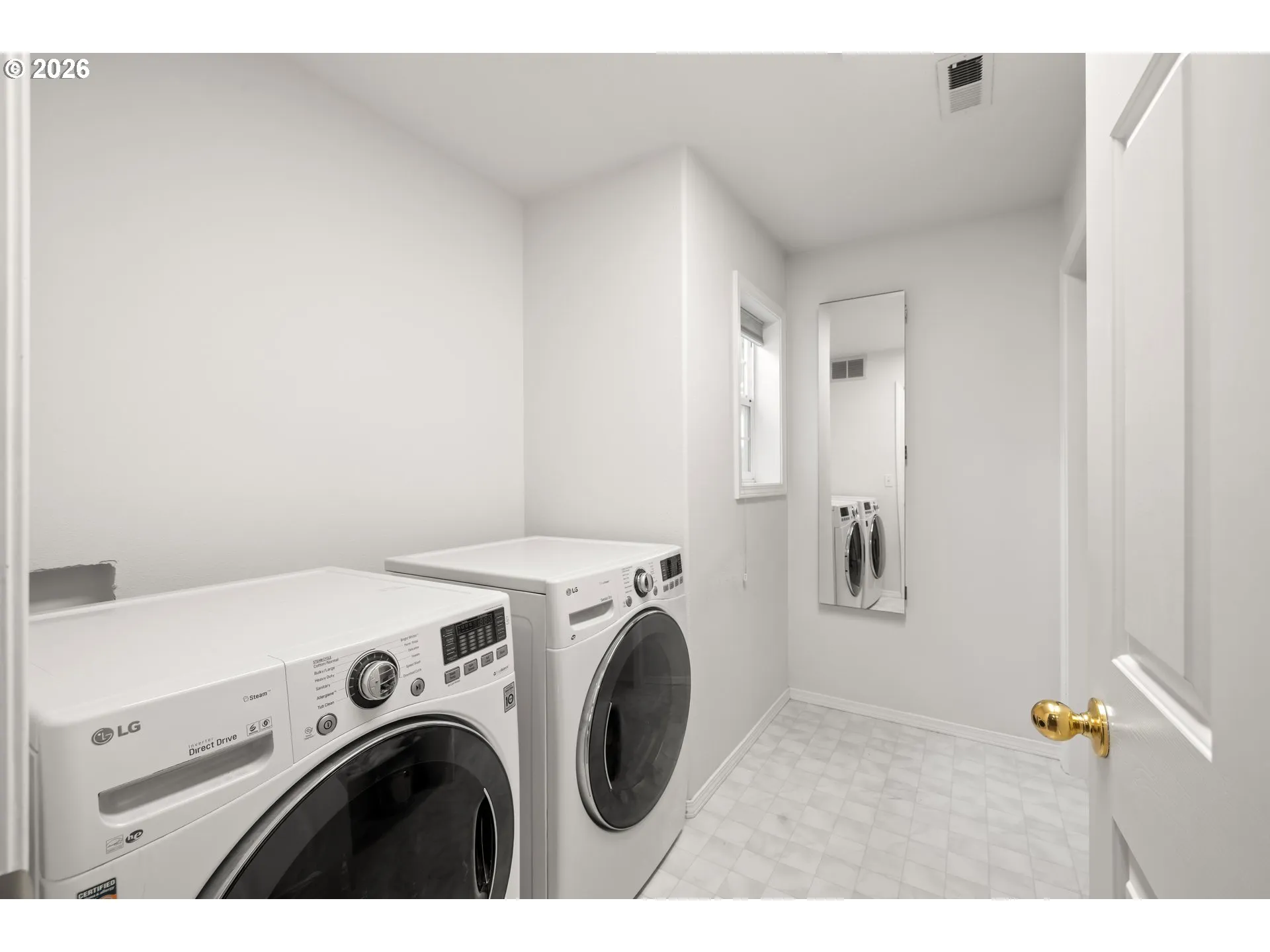 Laundry-Upper