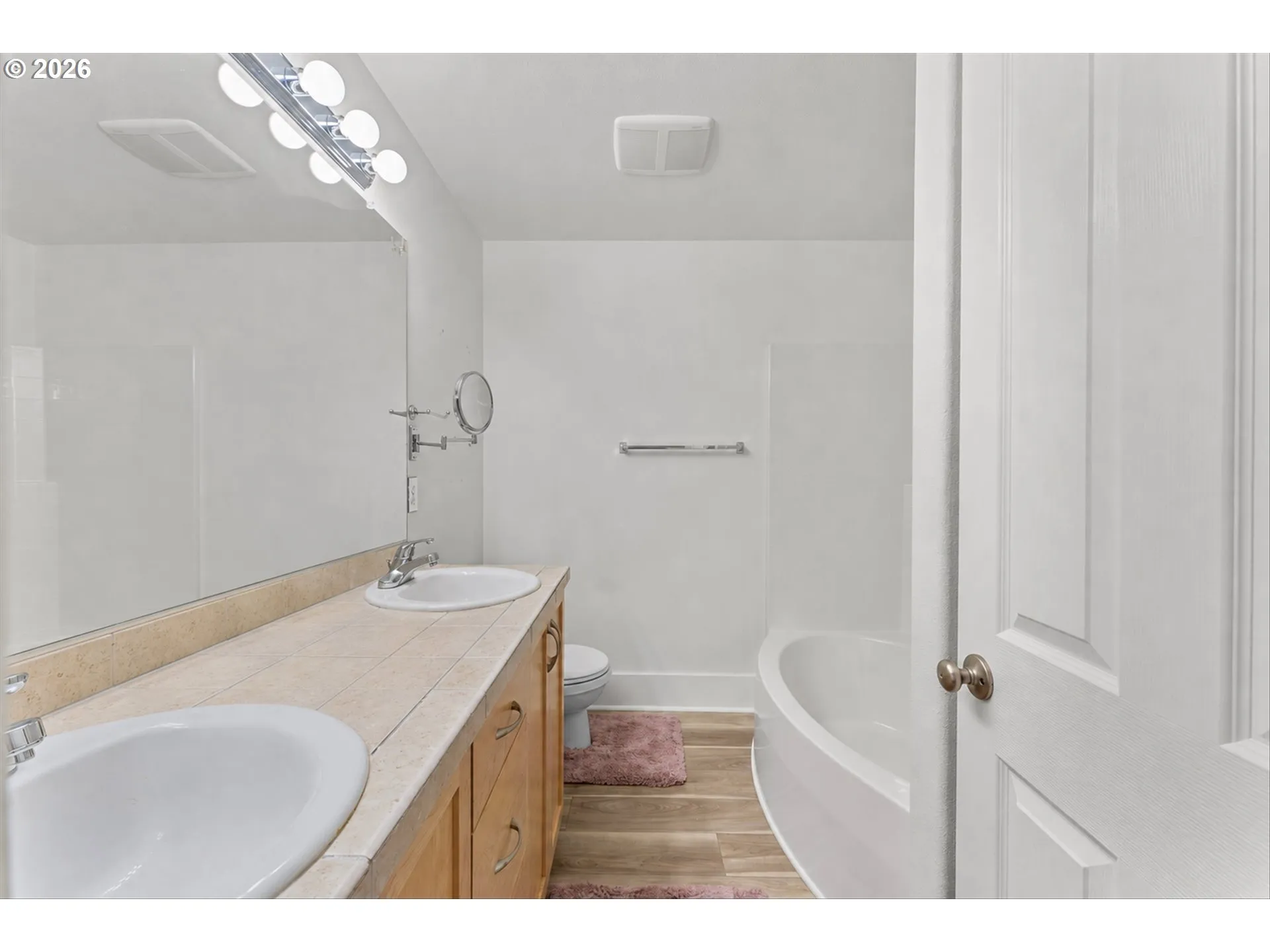 Primary Bedroom-Attached Bathroom
