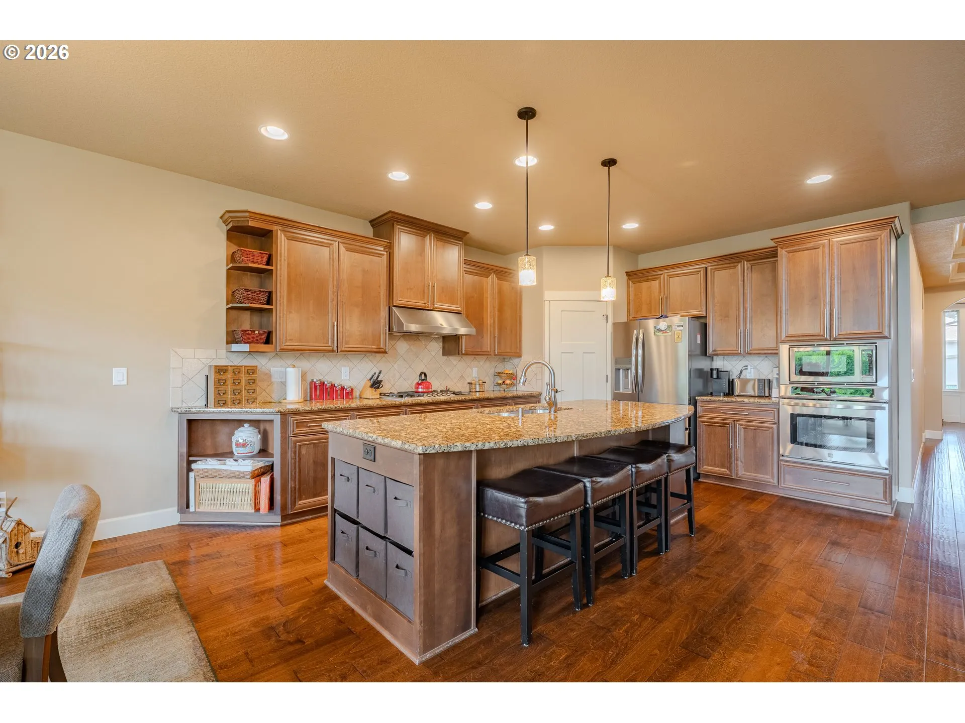 Kitchen-Island
