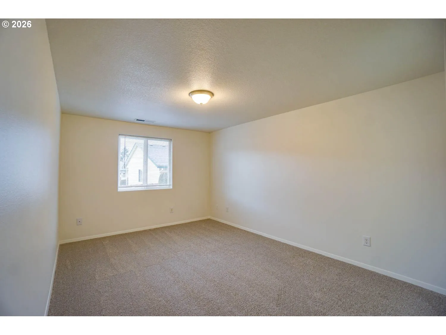 Bedroom, Primary