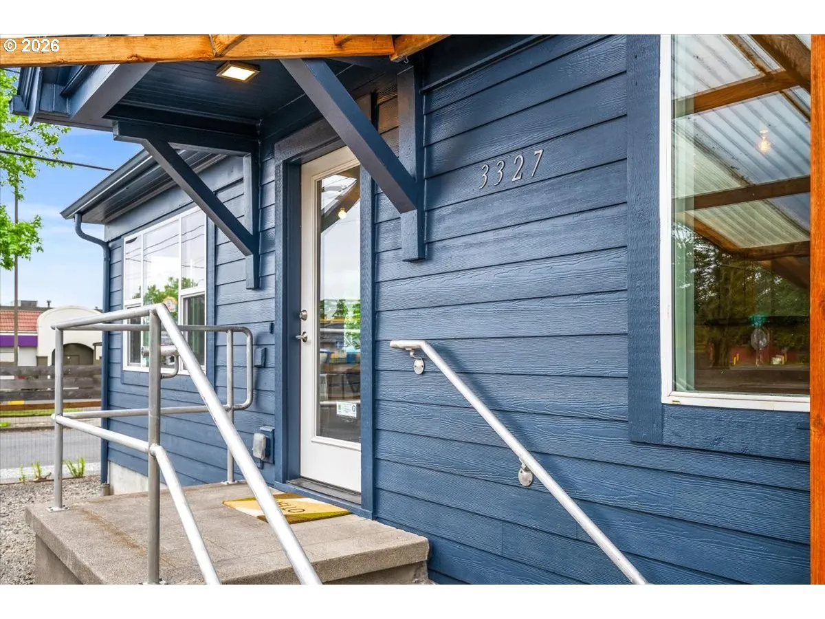 Covered Porch