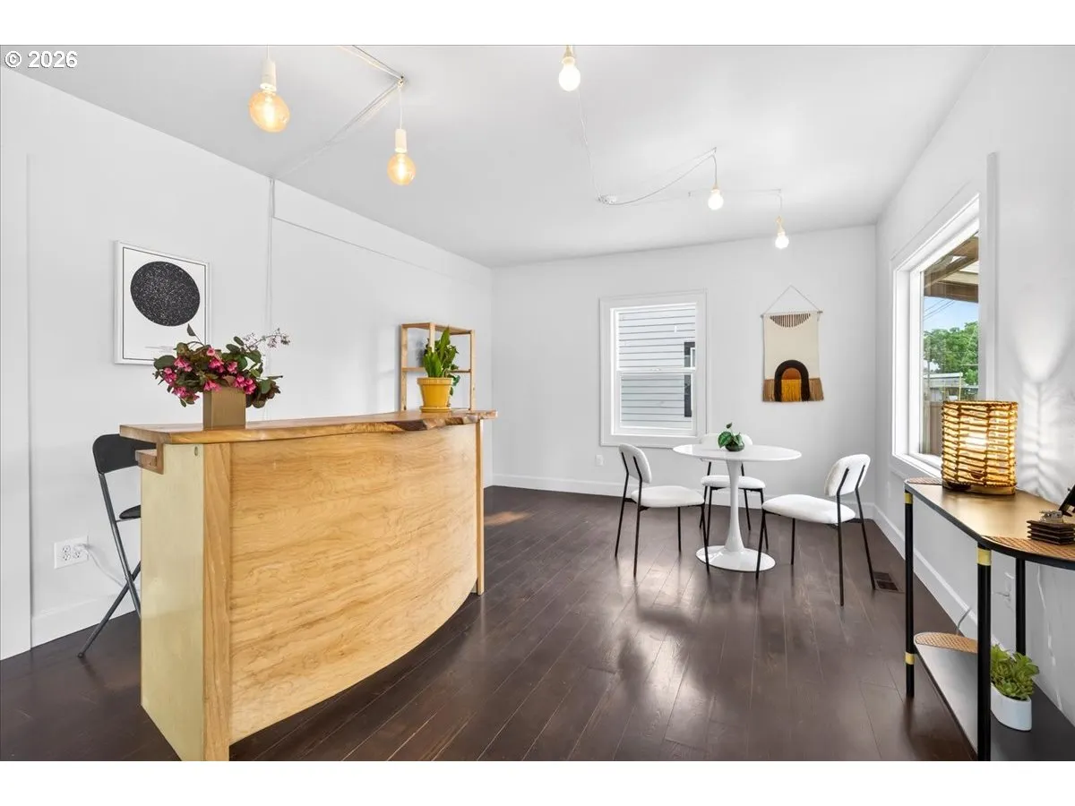 Entrance/Foyer