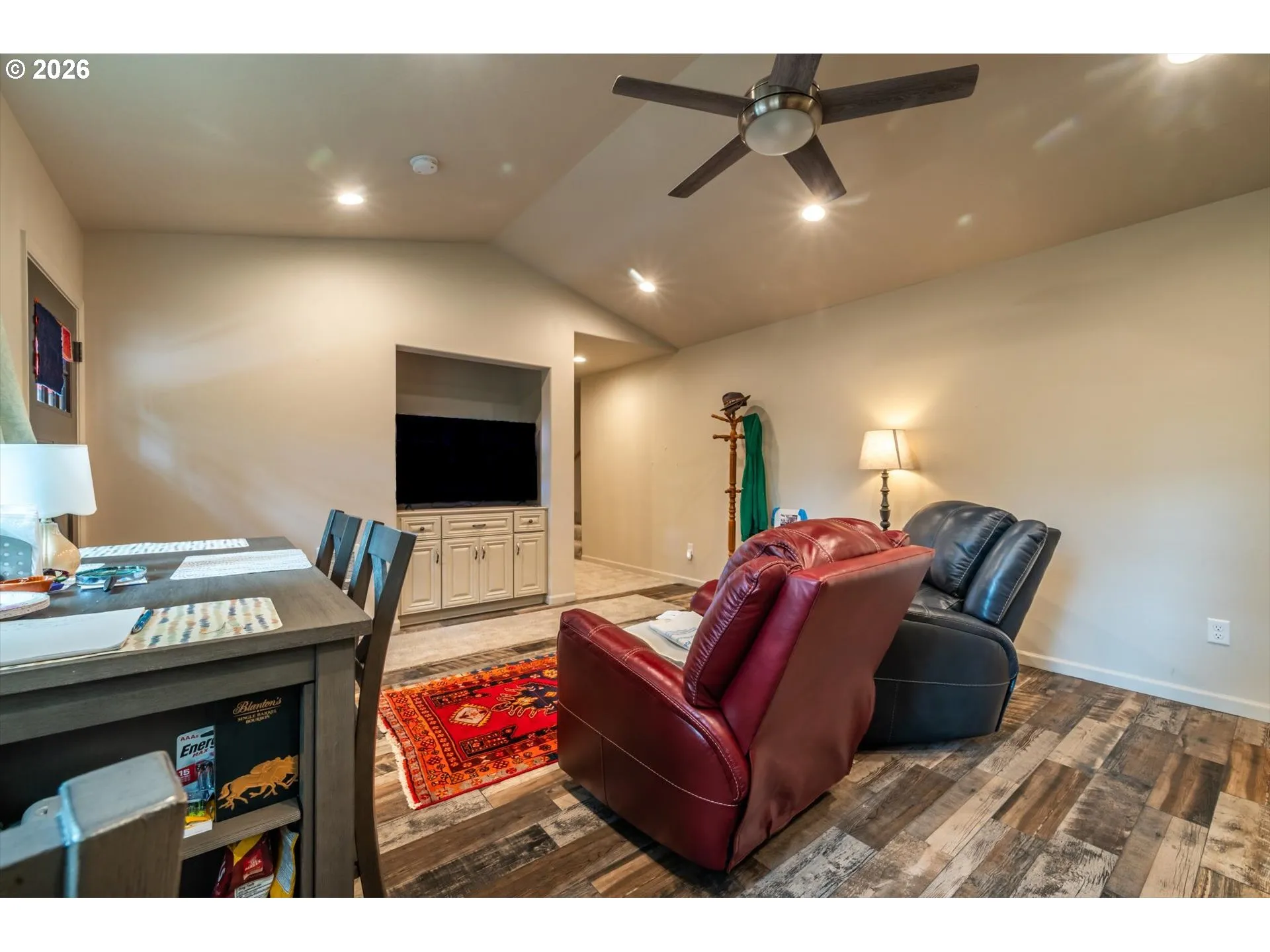 Living Room-Wide Angle/Fisheye