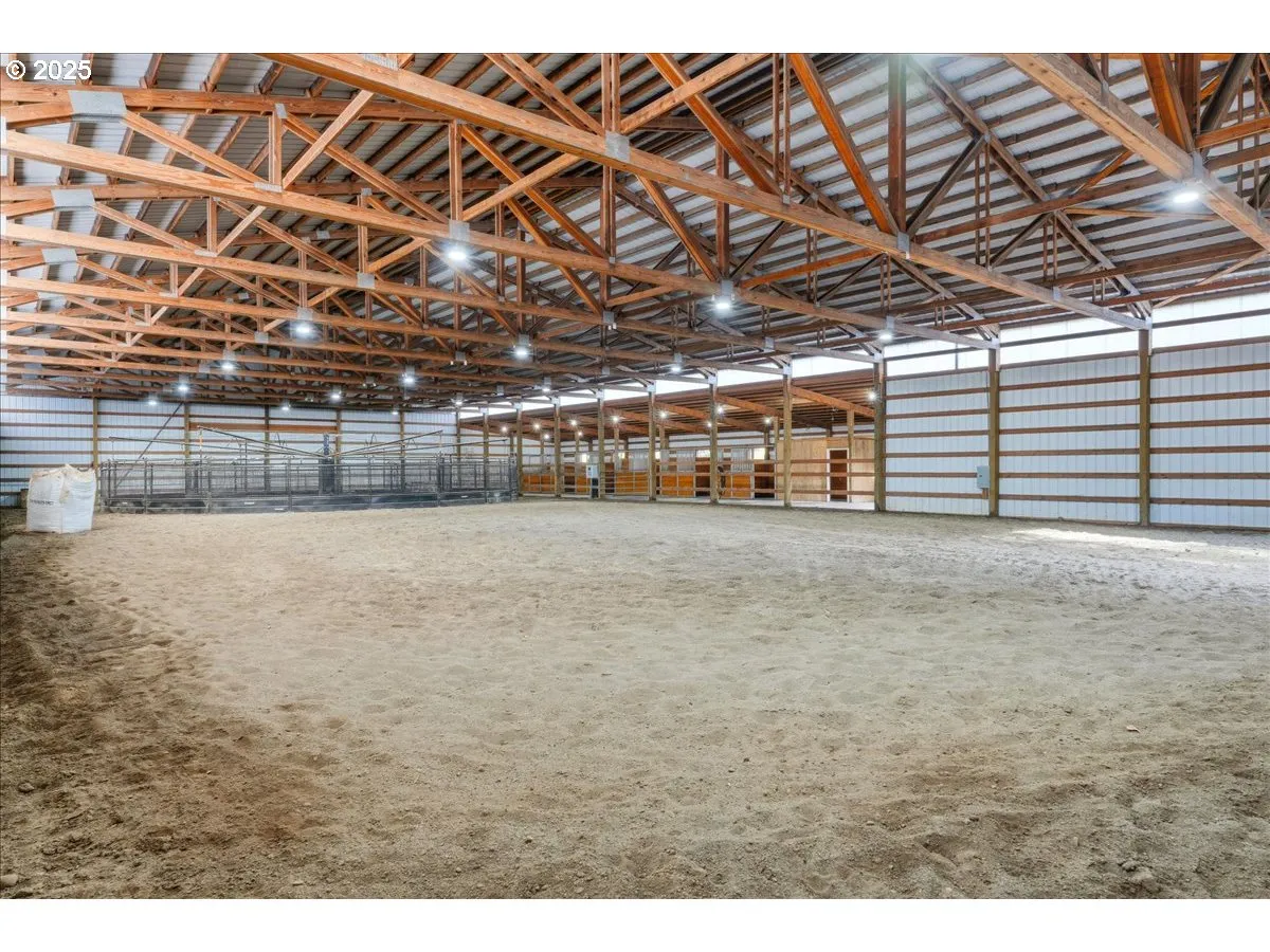 Arena