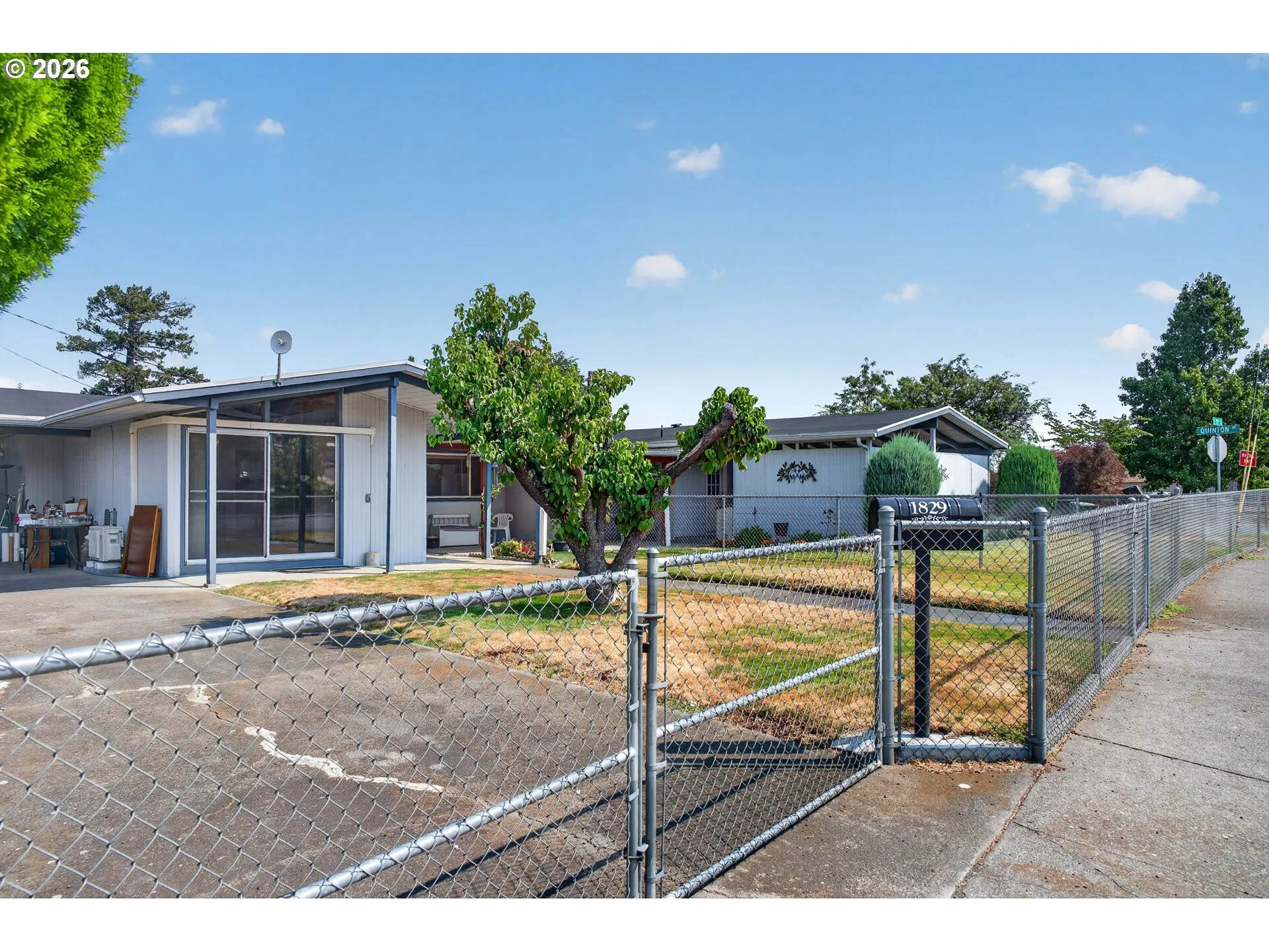 Exterior-SE Facing