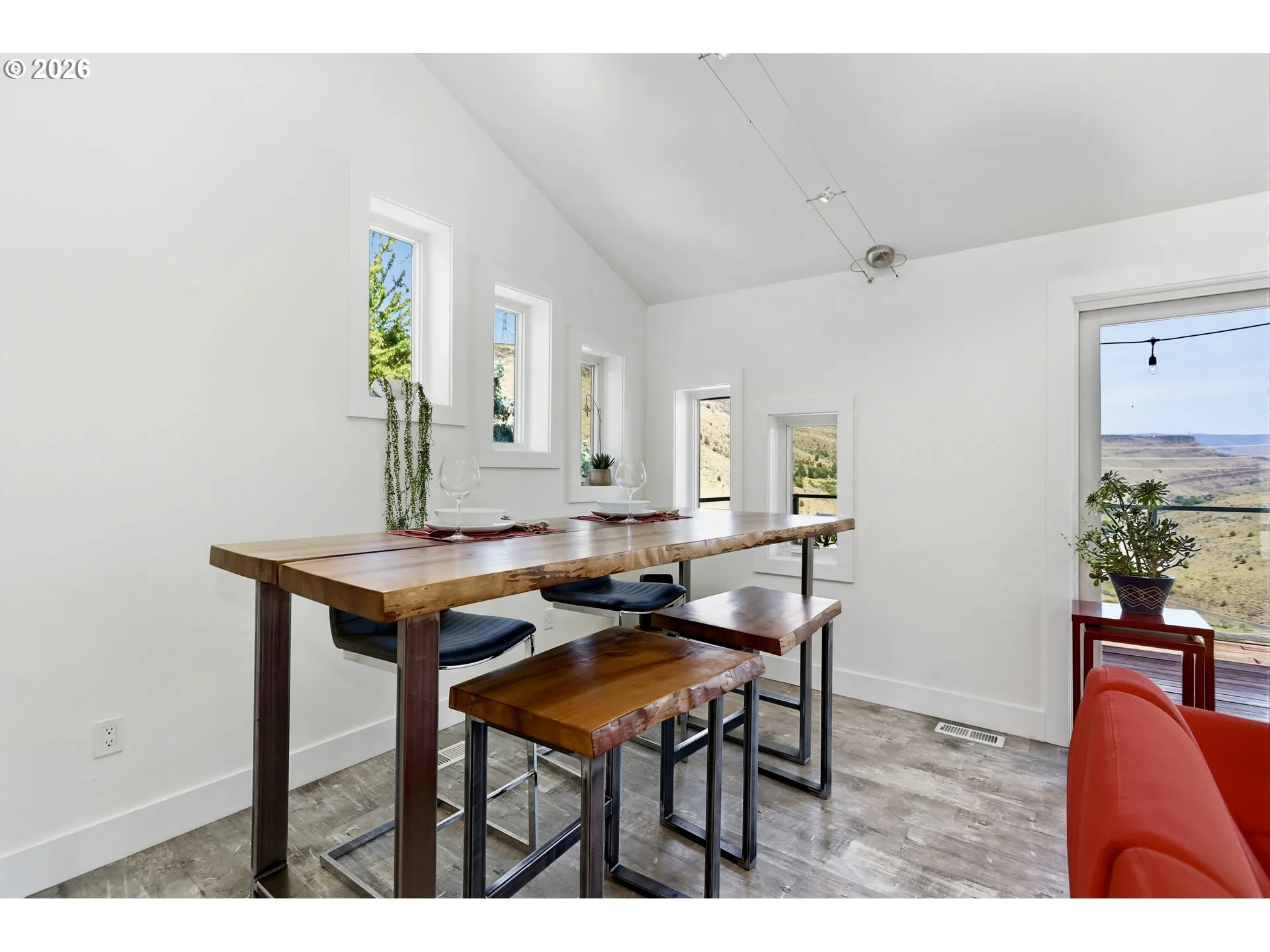 Dining Room-Vaulted Ceilings