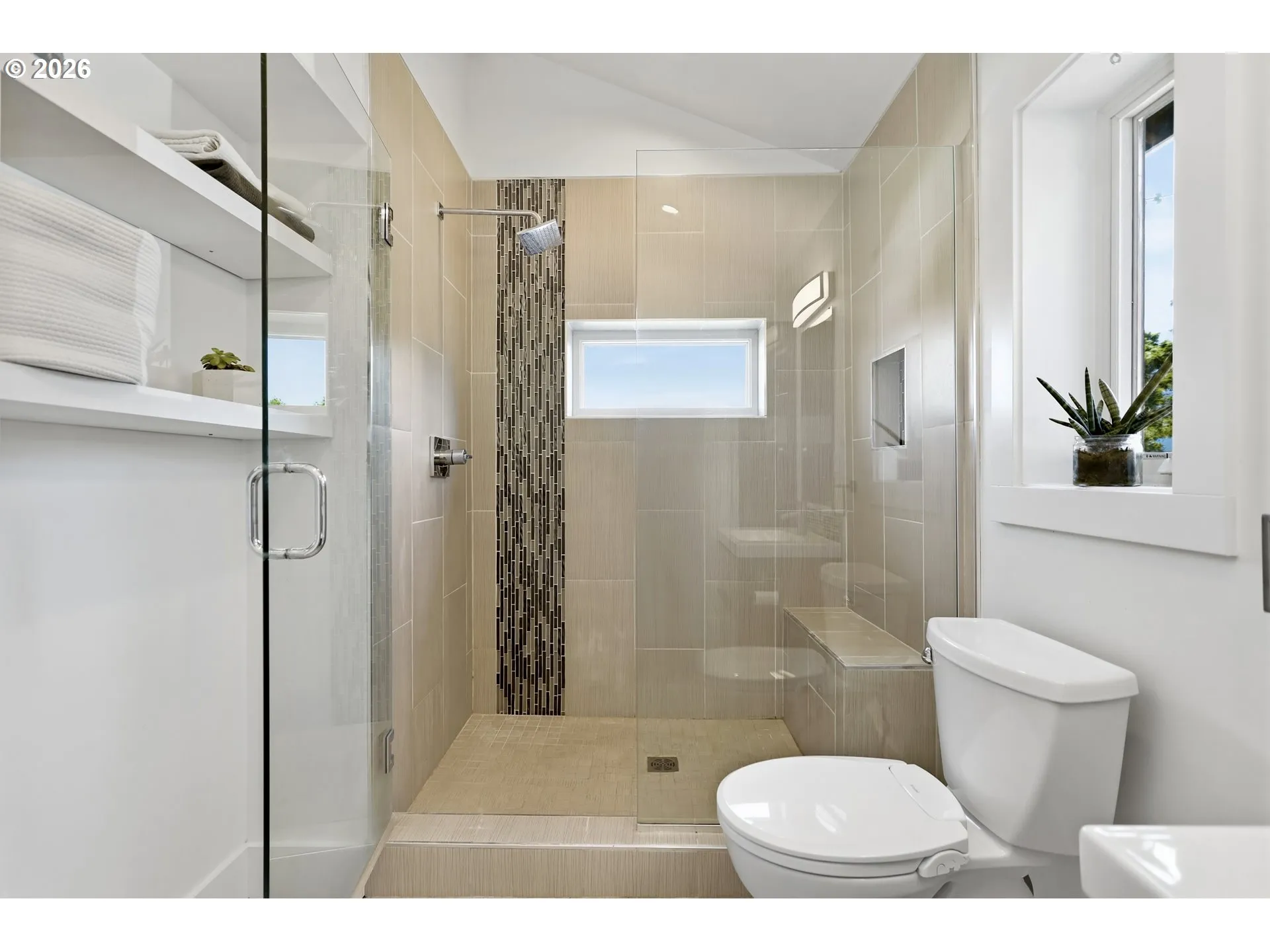 Bathroom-Walk in Shower