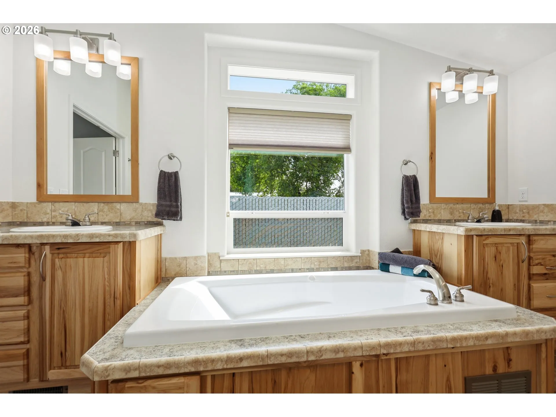 Primary Bedroom-Attached Bathroom