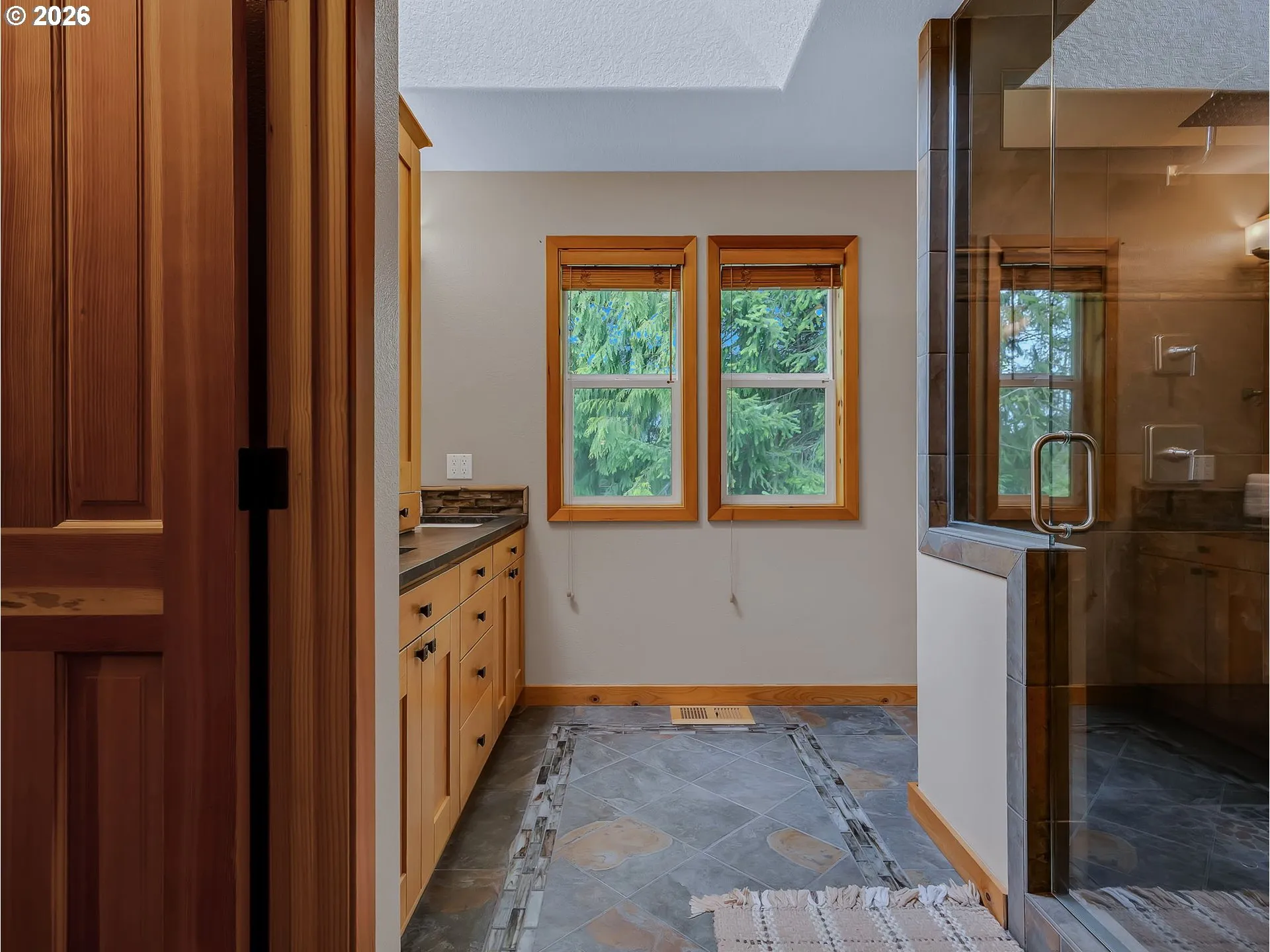Primary Bedroom-Attached Bathroom