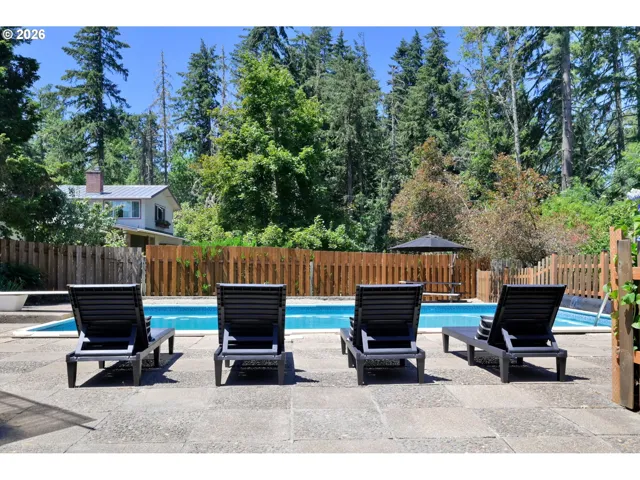 Backyard-Fenced