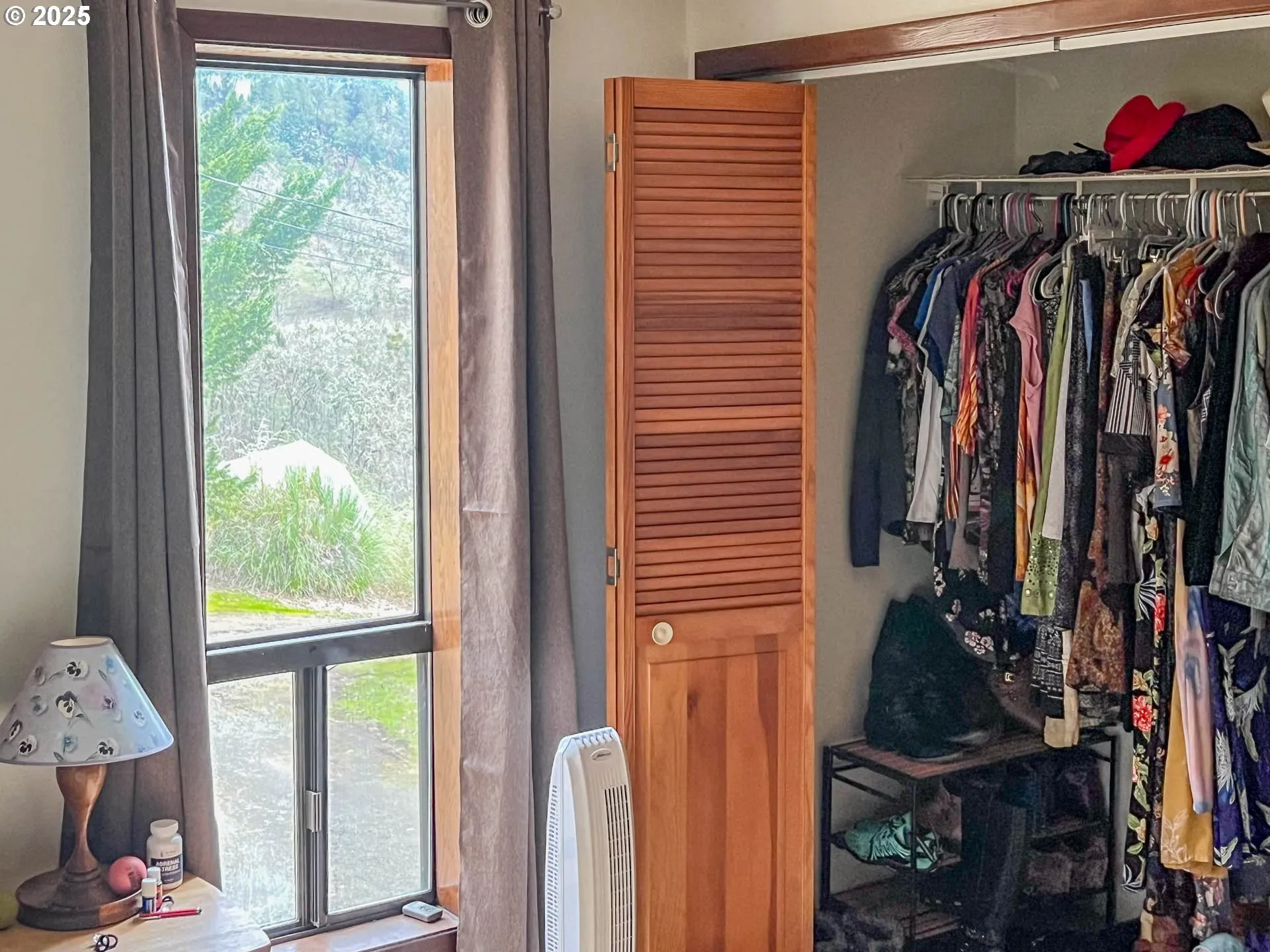 Bedroom, Primary
