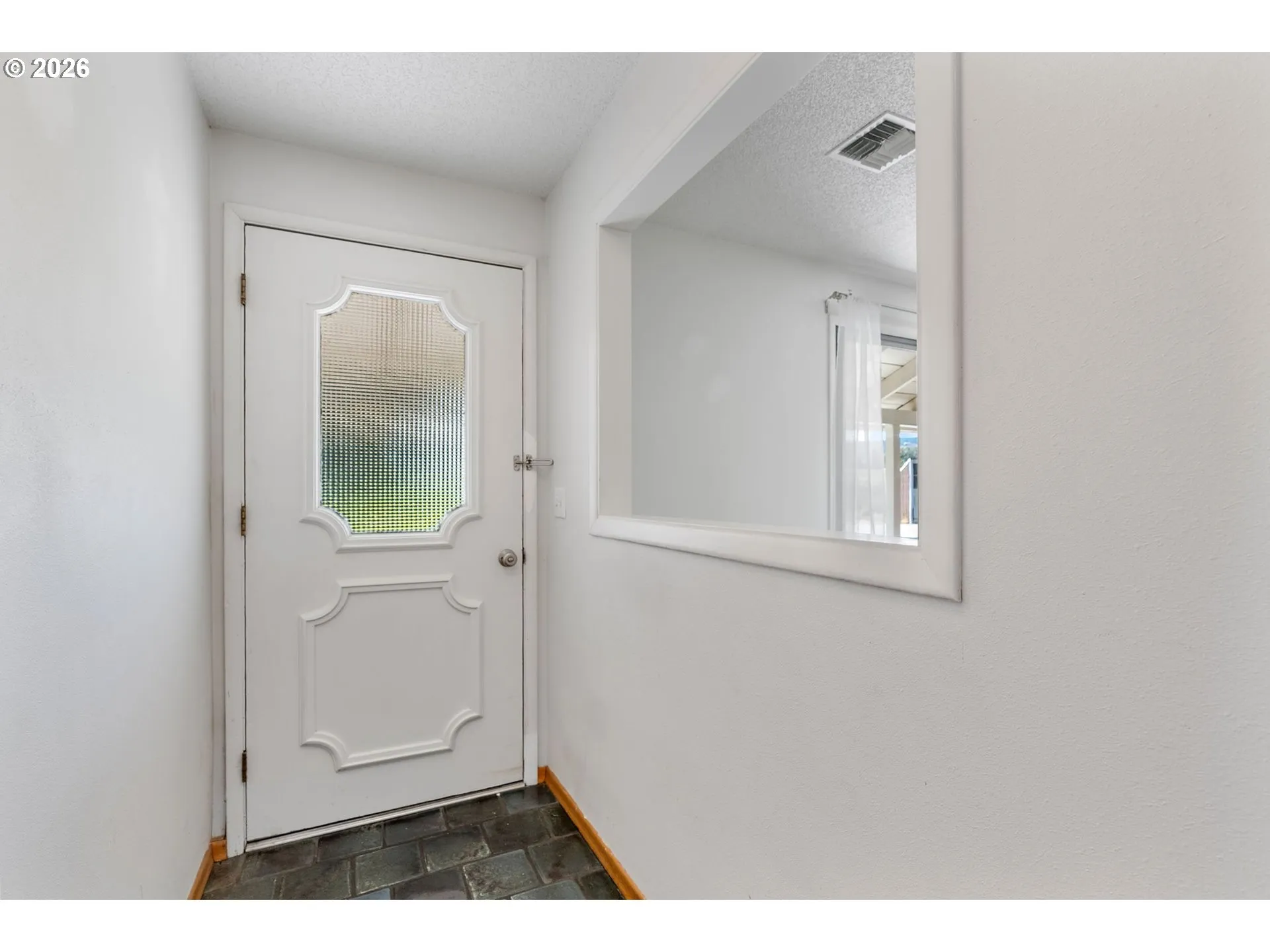 Entrance/Foyer