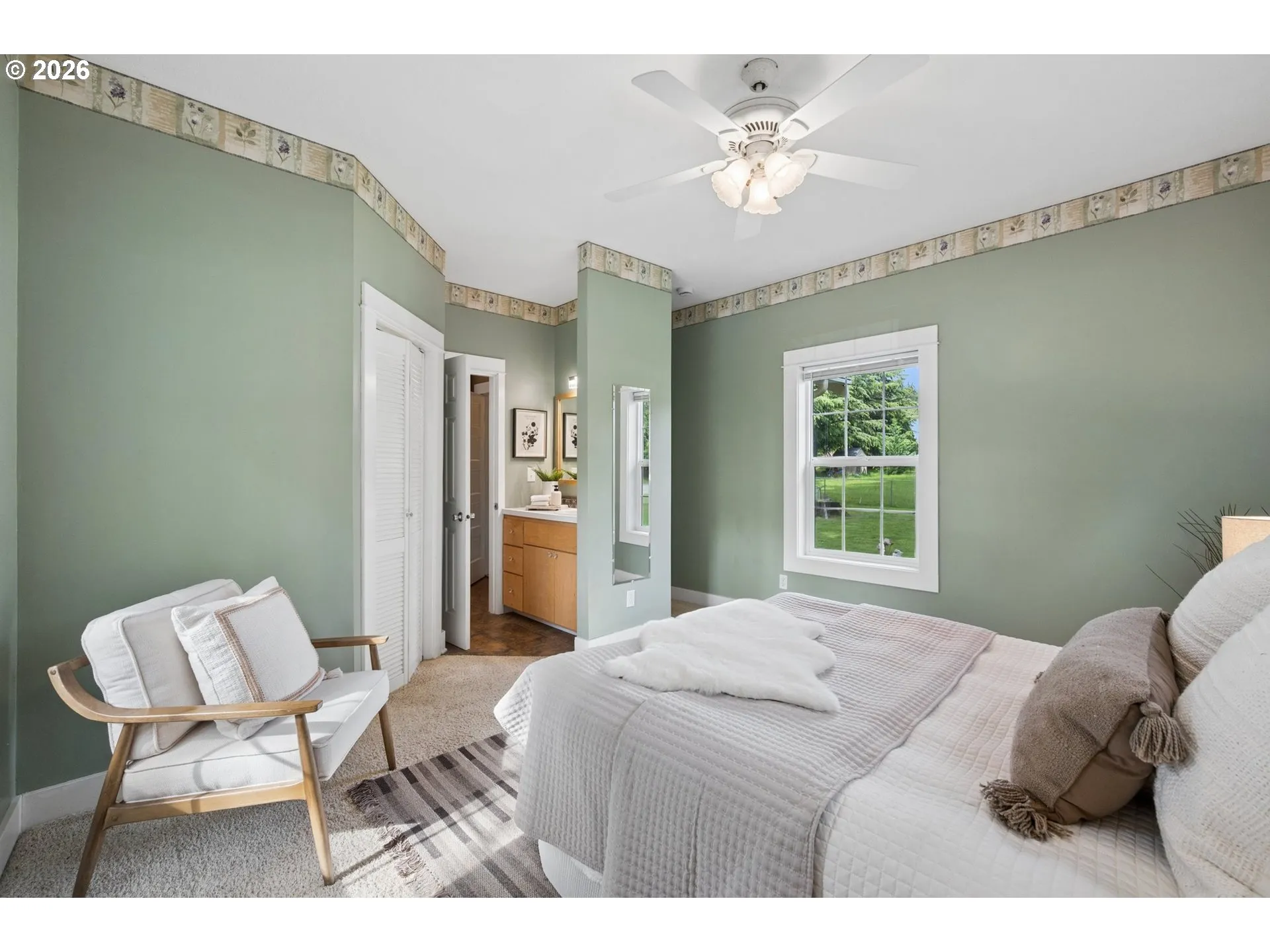 Bedroom, Primary
