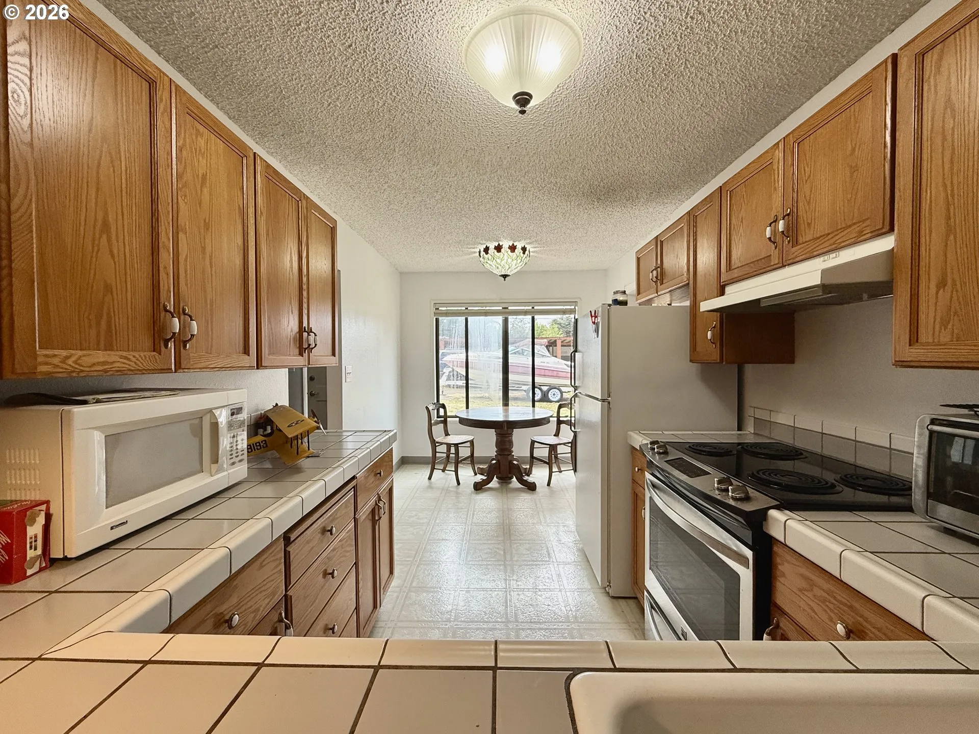 Kitchen/Nook