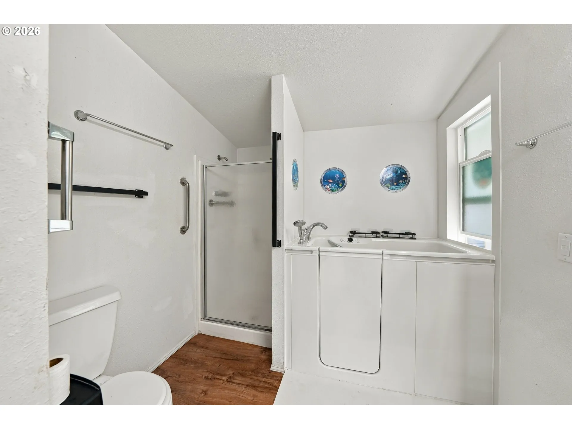 Primary Bedroom-Attached Bathroom