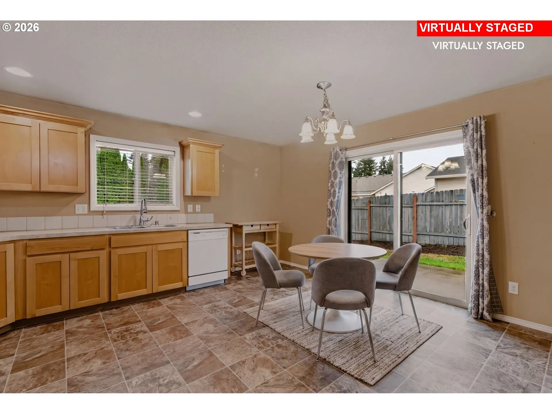 Kitchen/Dining Room