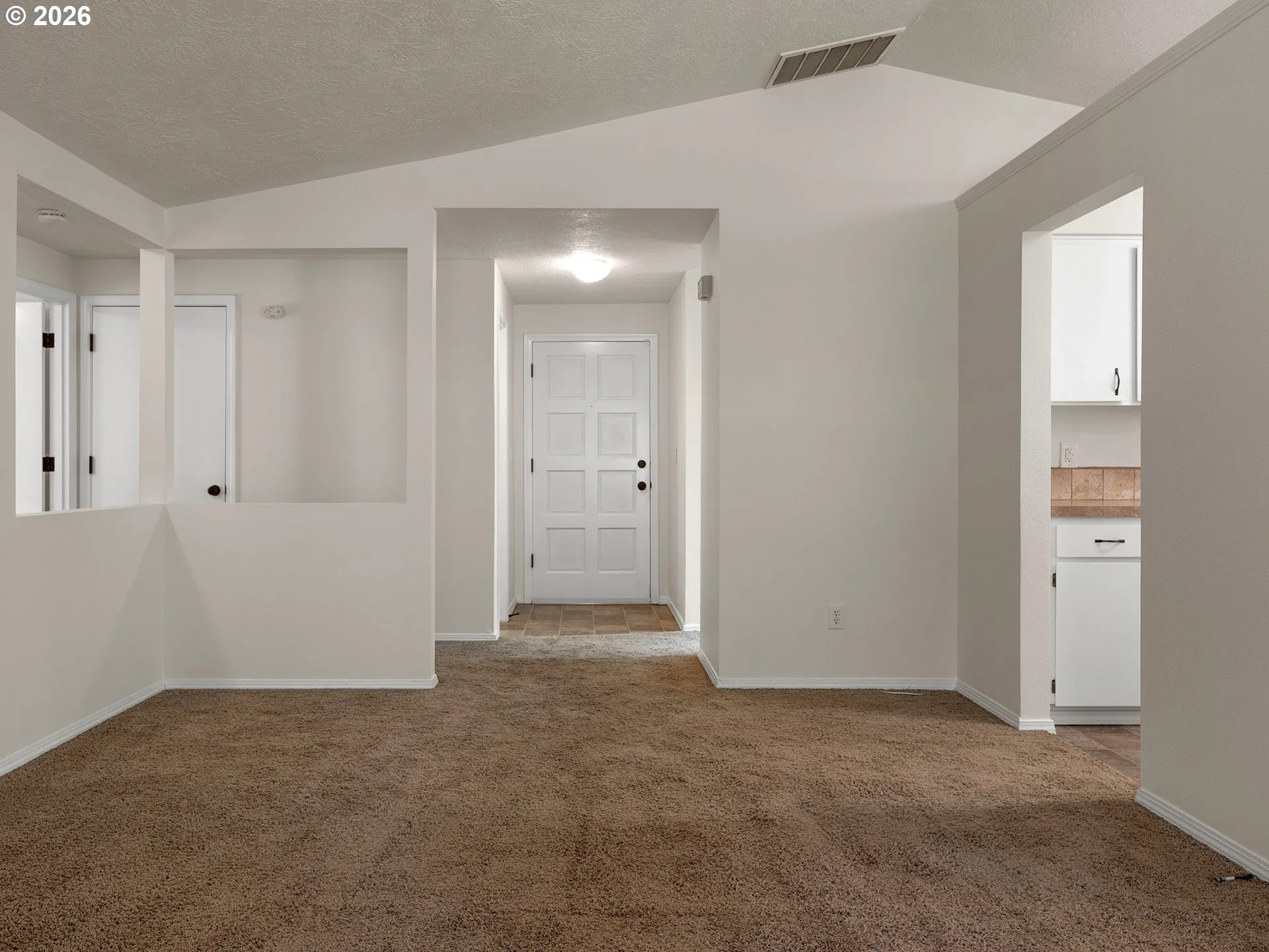 Entrance/Foyer