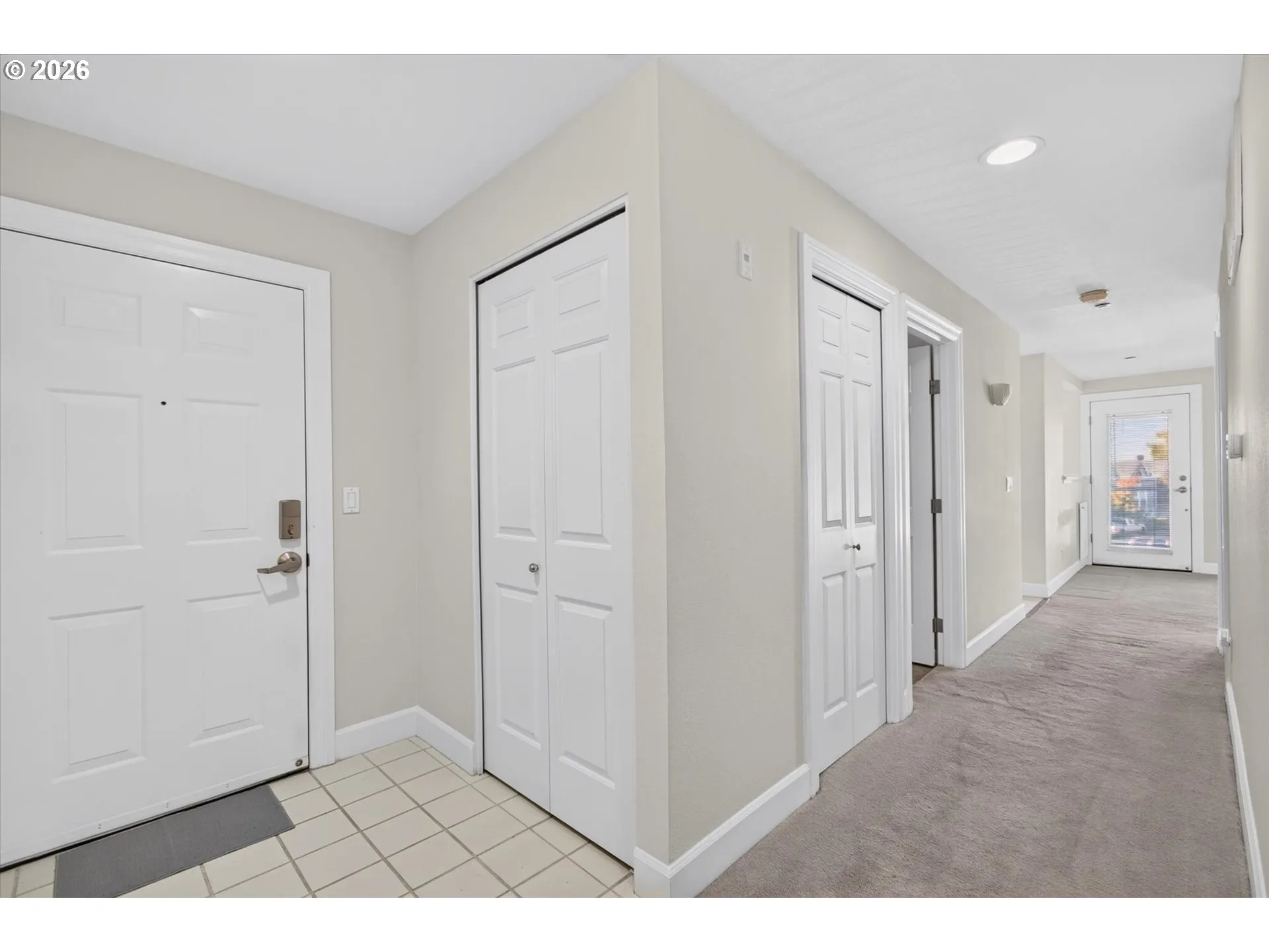 Entrance/Foyer
