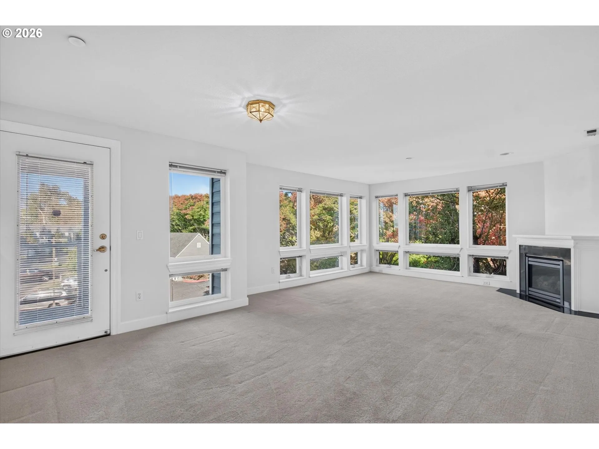 Living Room/Dining Room
