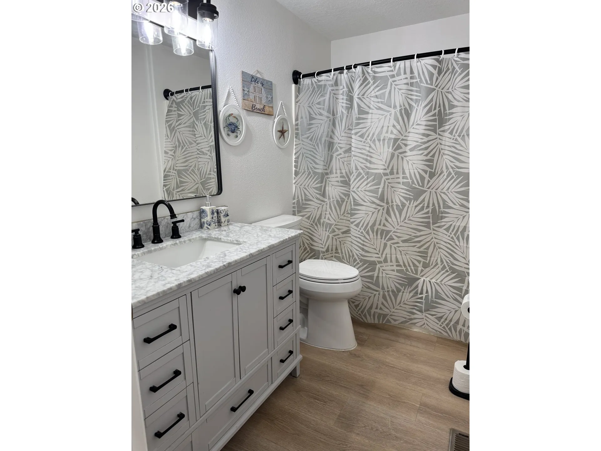 Attached Bathroom #2