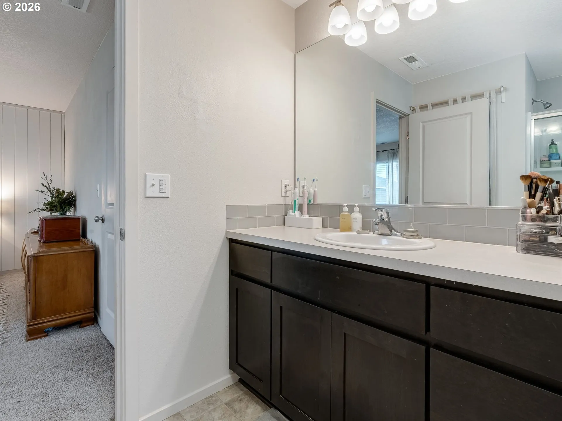 Bathroom, Attached