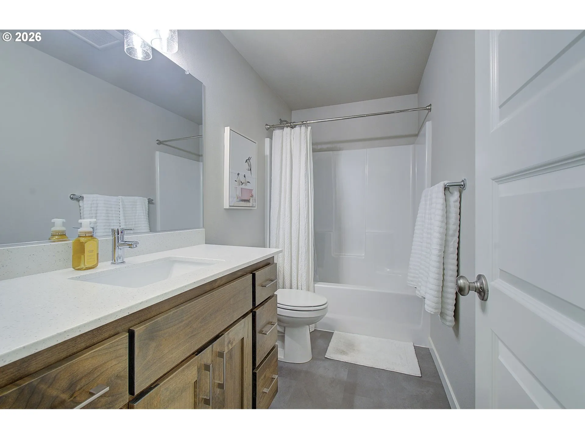 Bathroom-Upper