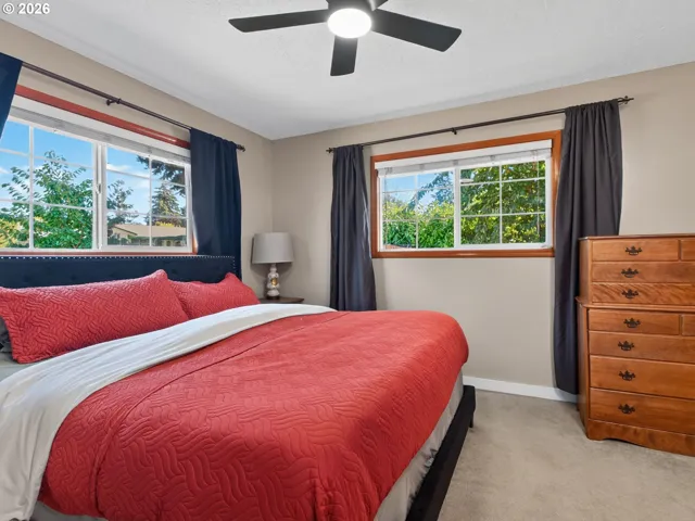 Bedroom, Primary