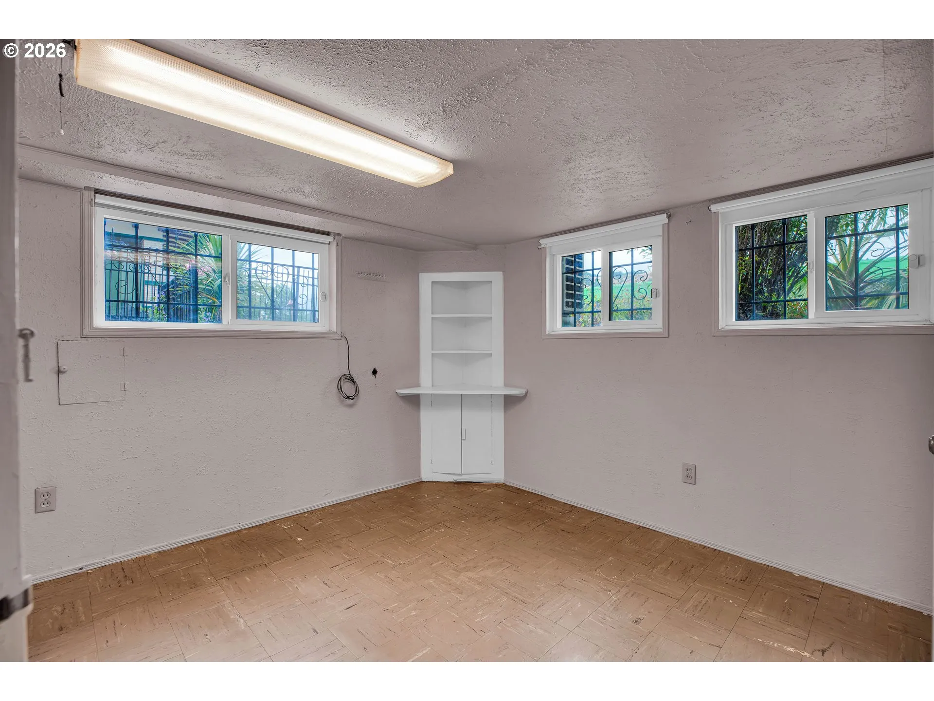 Bedroom-Lower