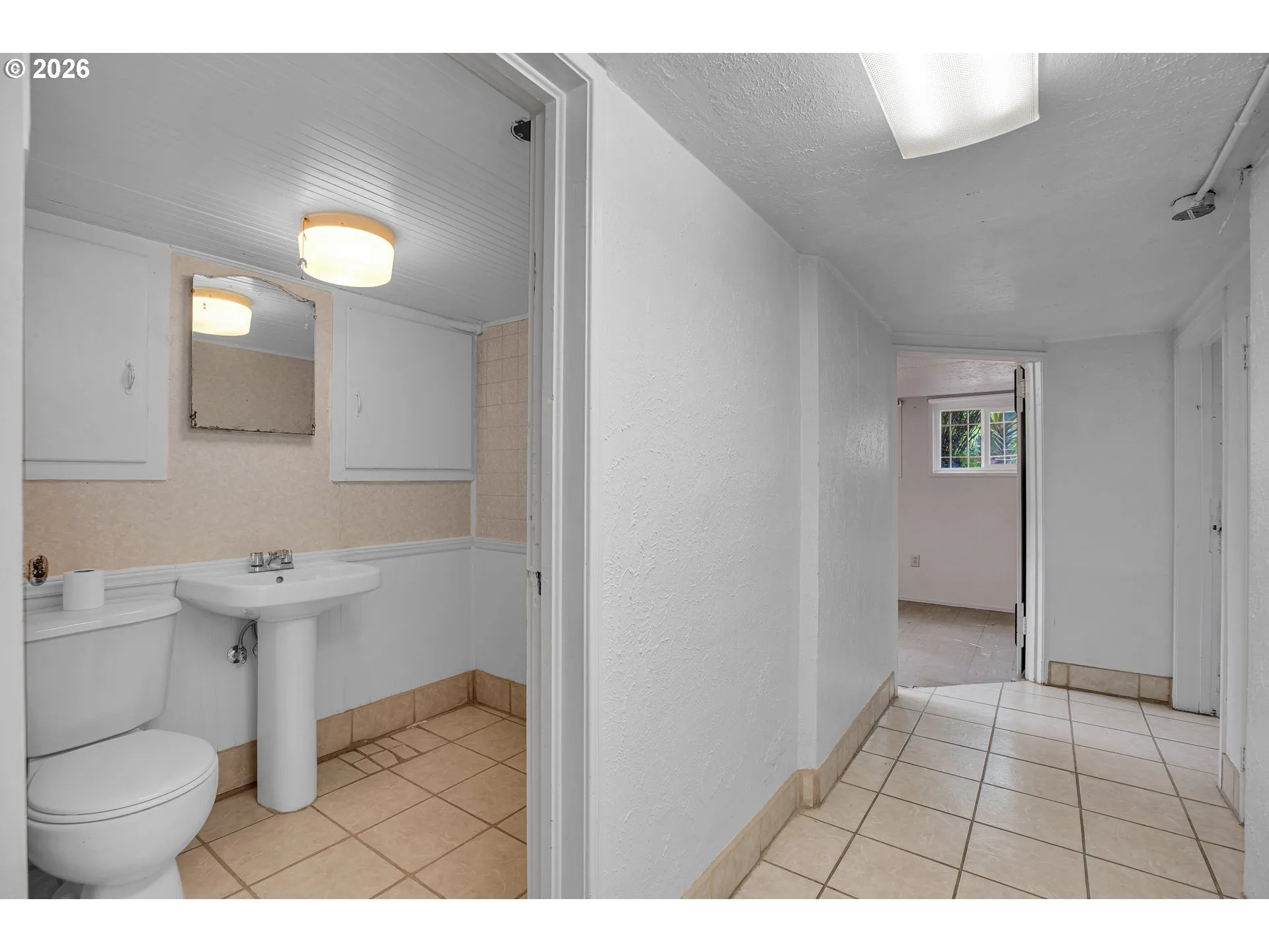Bathroom-Lower