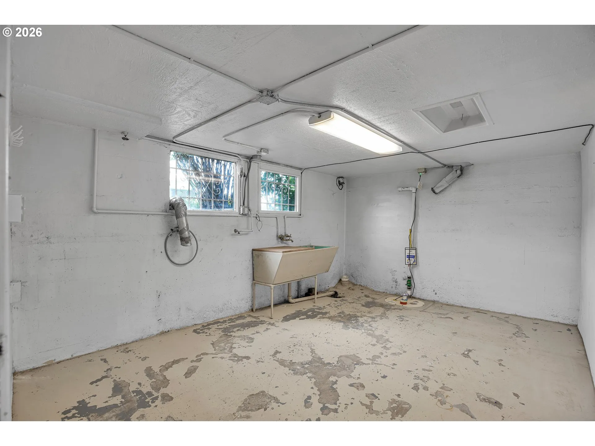 Laundry-basement