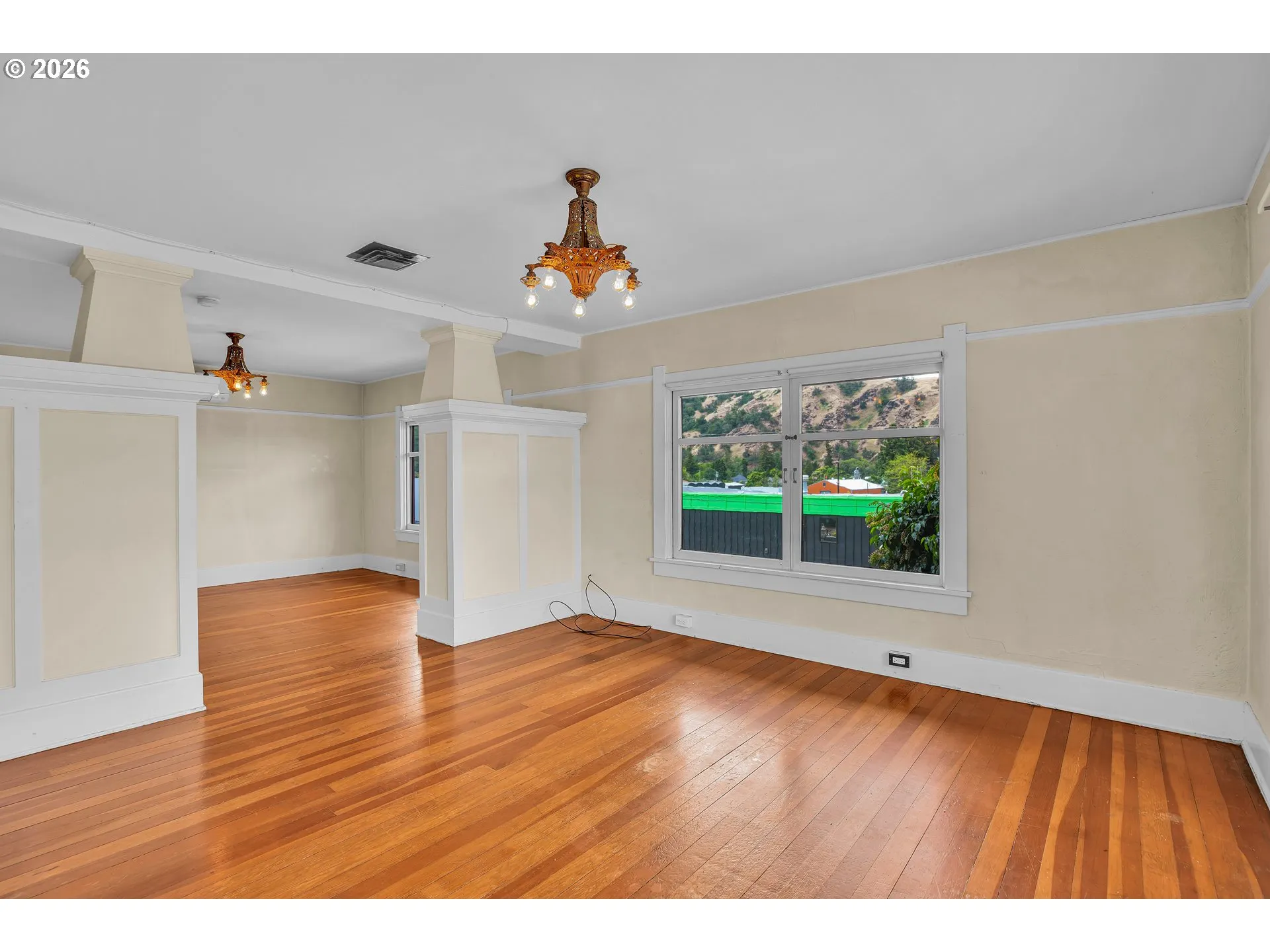 Bedroom, Primary-Upper