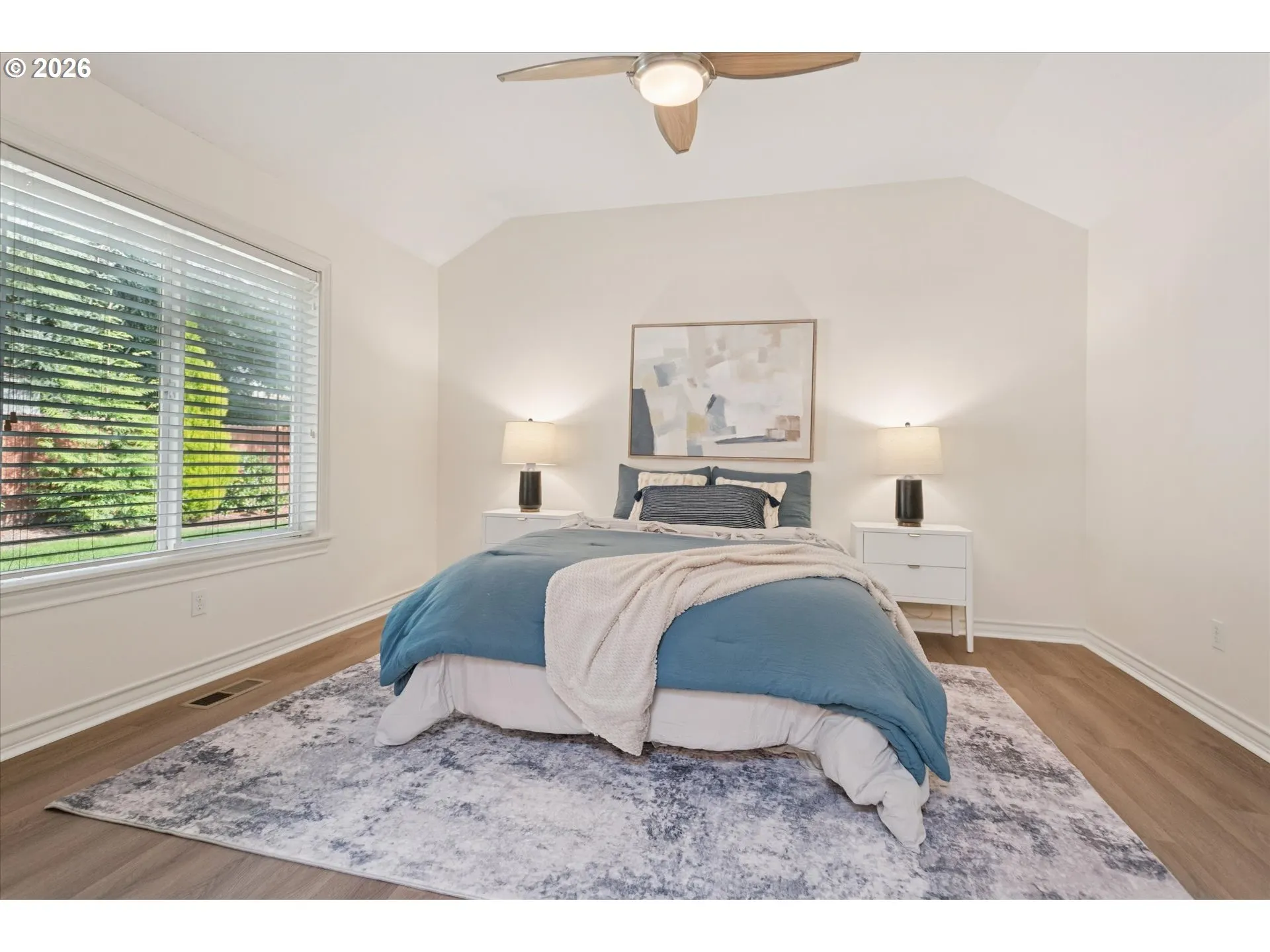 Bedroom, Primary