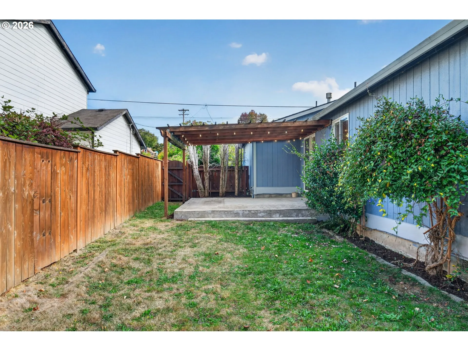 Yard-Fenced