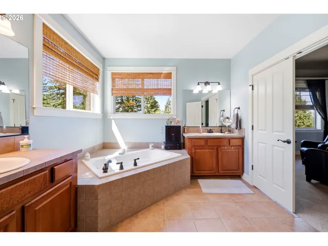 Bathroom, Attached-Double Sinks