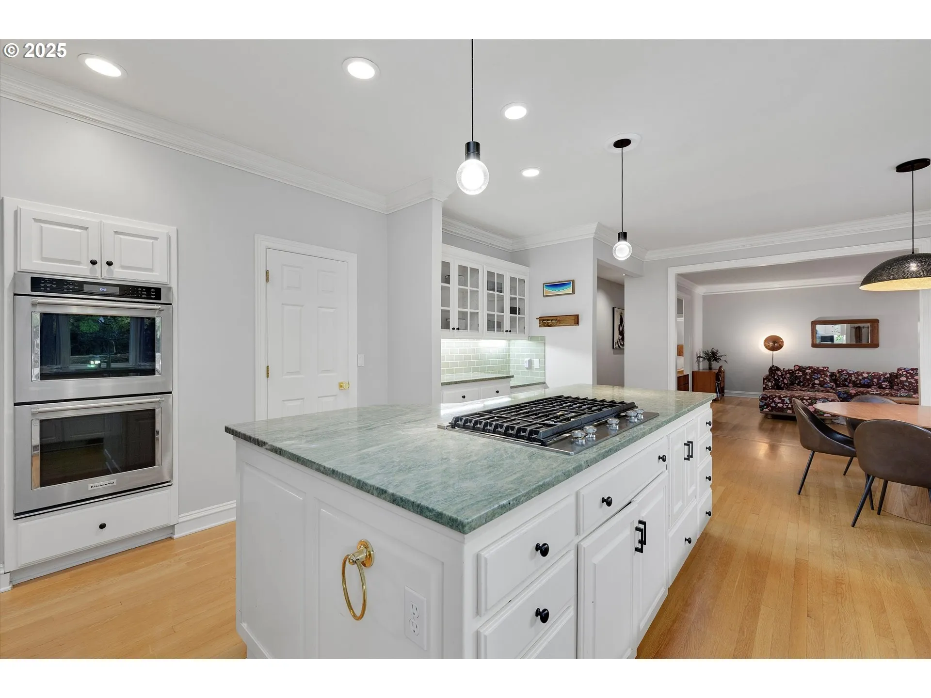 Kitchen-Oven