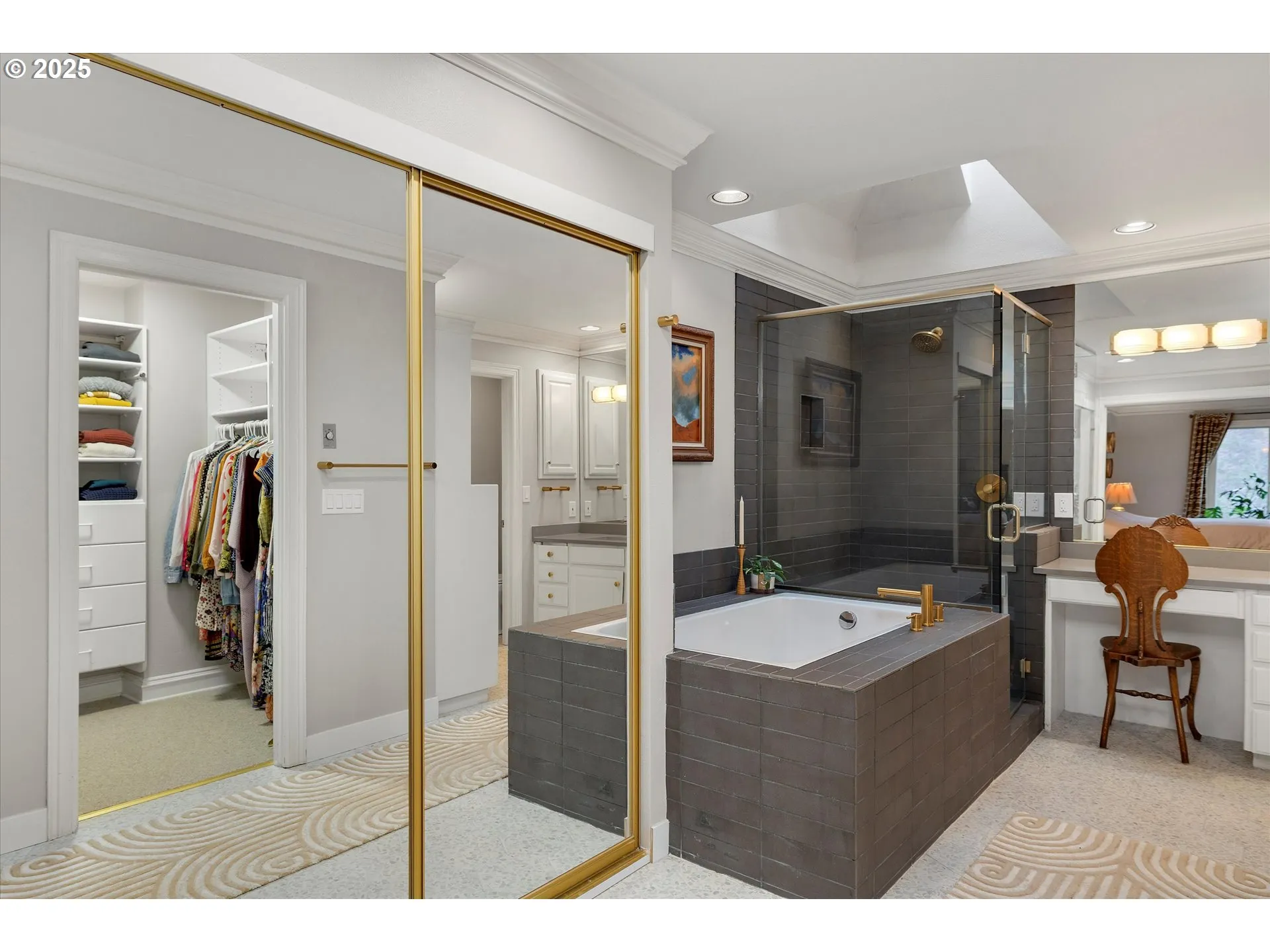 Owner's Suite Bathroom-Full Bathroom